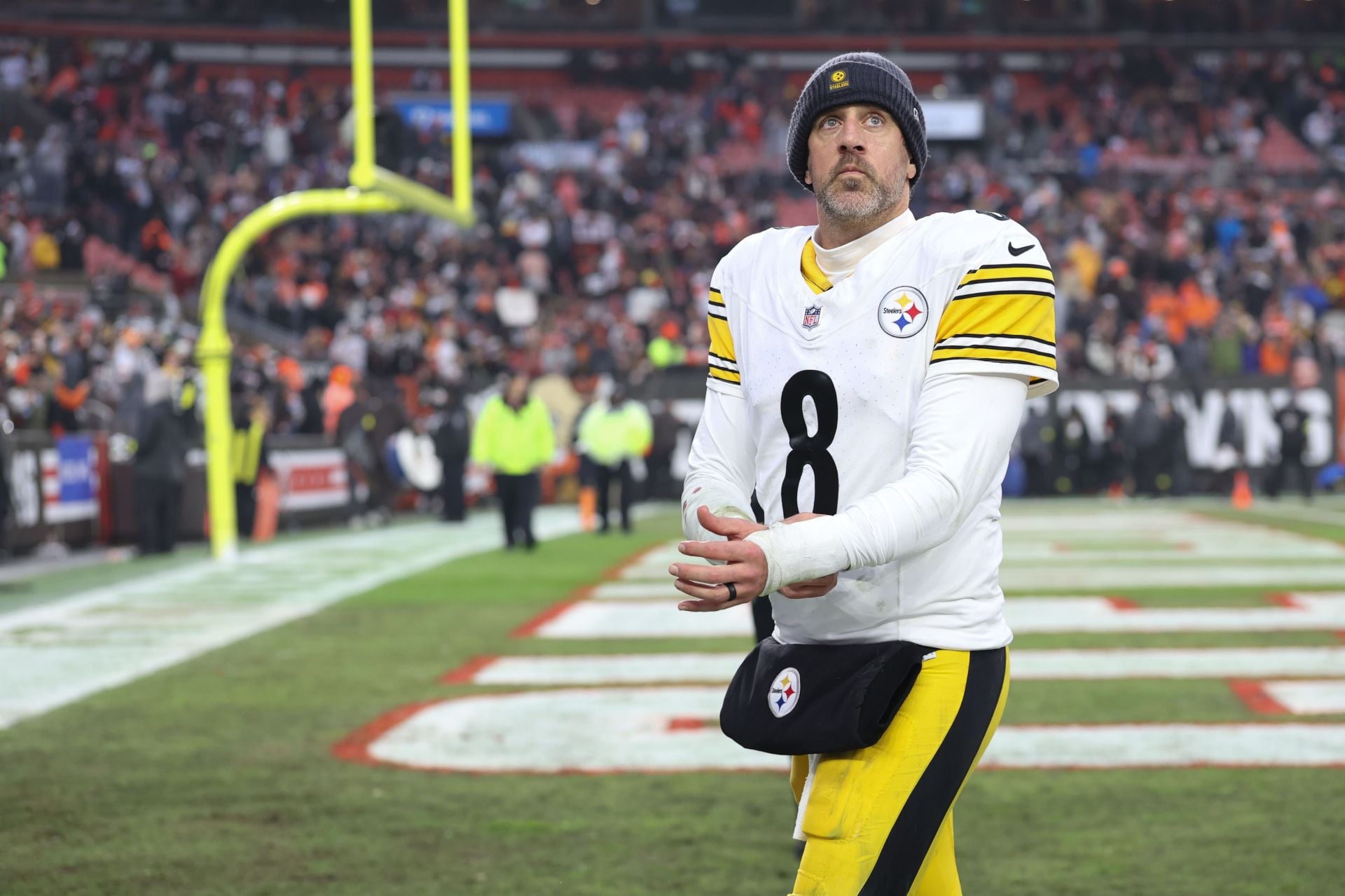 Aaron Rodgers' Malibu home is currently on the market and is one of the most expensive for an NFL player. (Image via IMAGN Library, link attached)