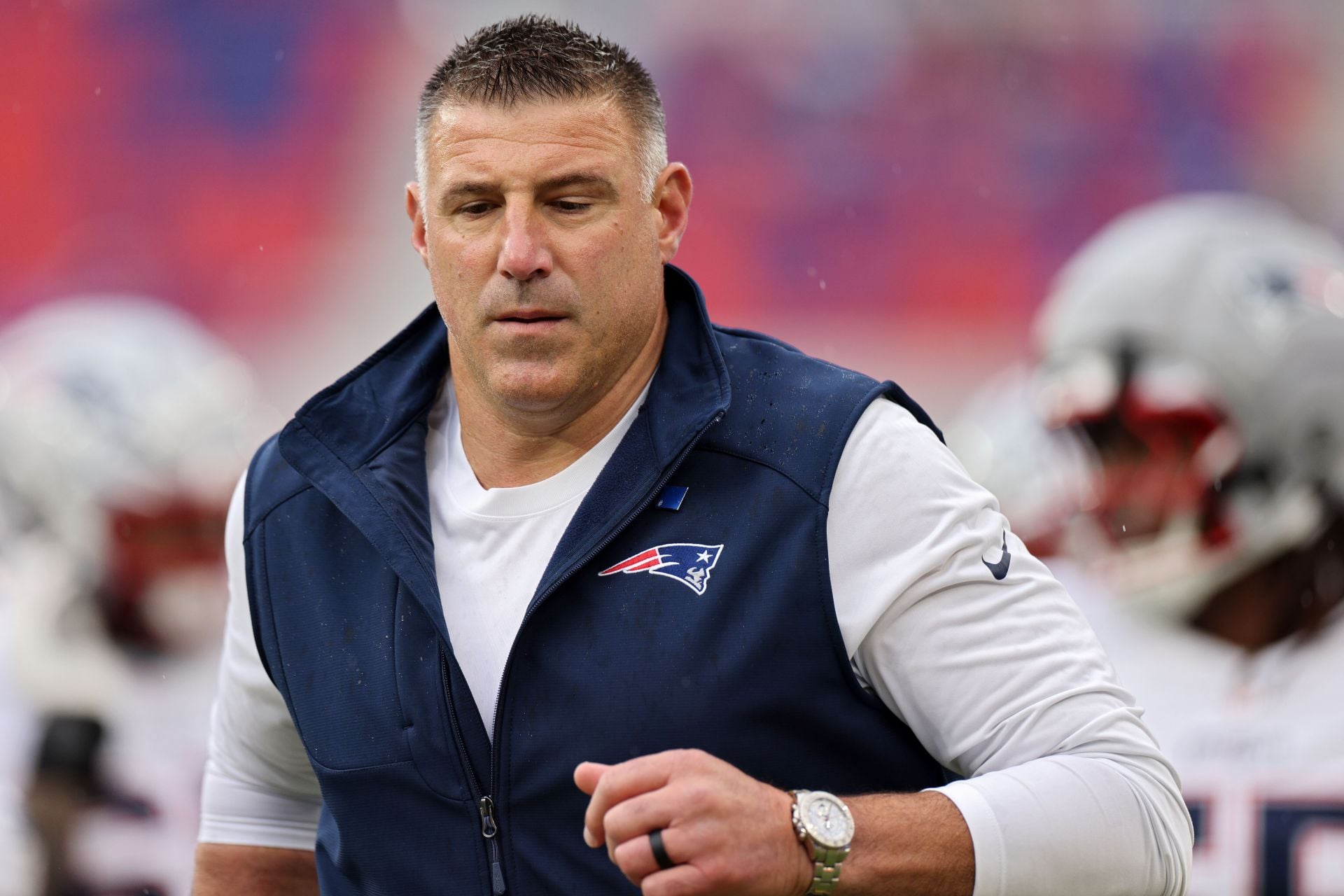 "Put skirts on refs": Dave Portnoy blasts NFL over throwing "weakest flag in the history of the league" on Mike Vrabel