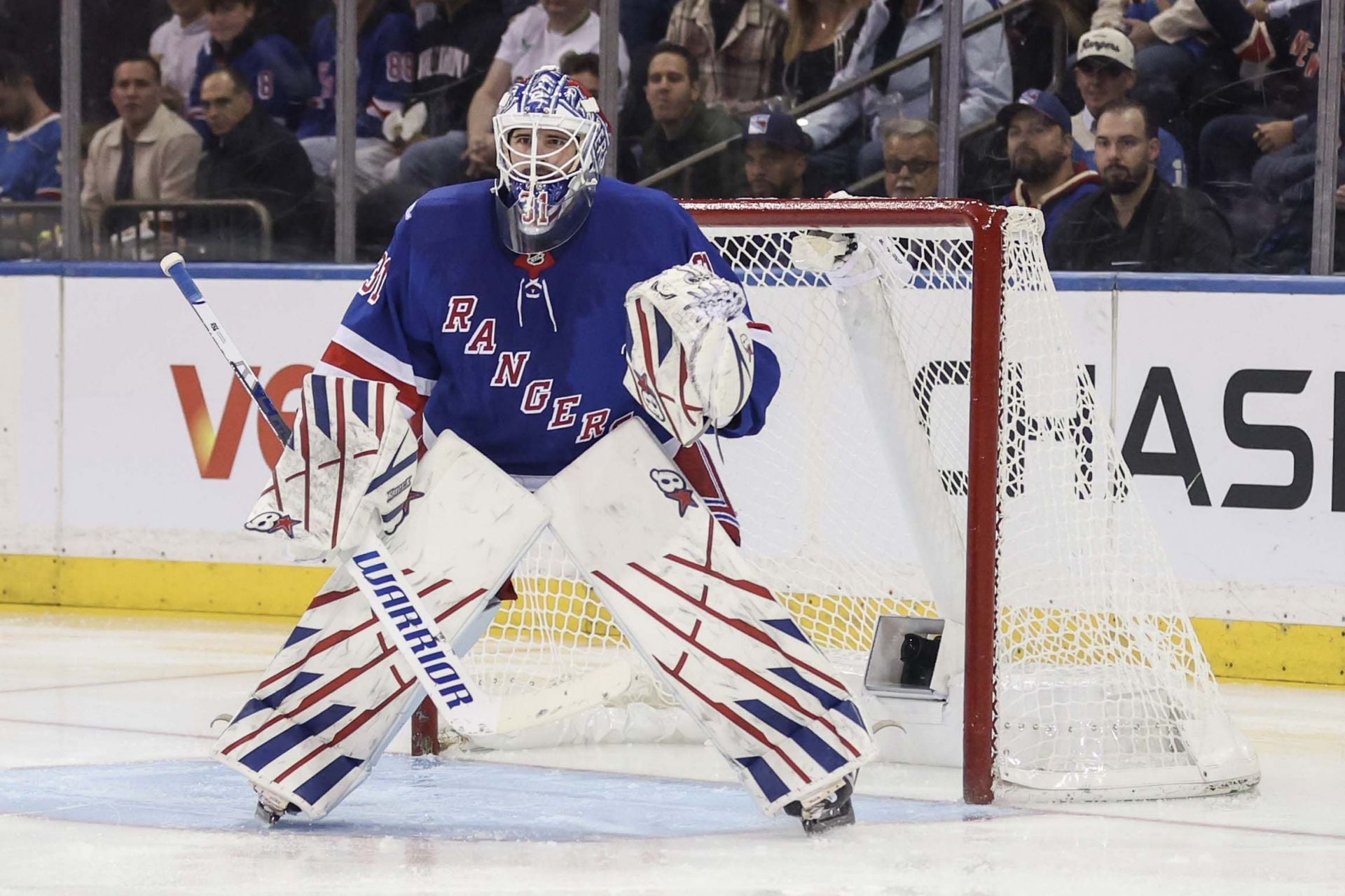 NHL rumors: Insider picks Igor Shesterkin replacements not named Connor Hellebuyck for NY Rangers from Canadiens, Red Wings