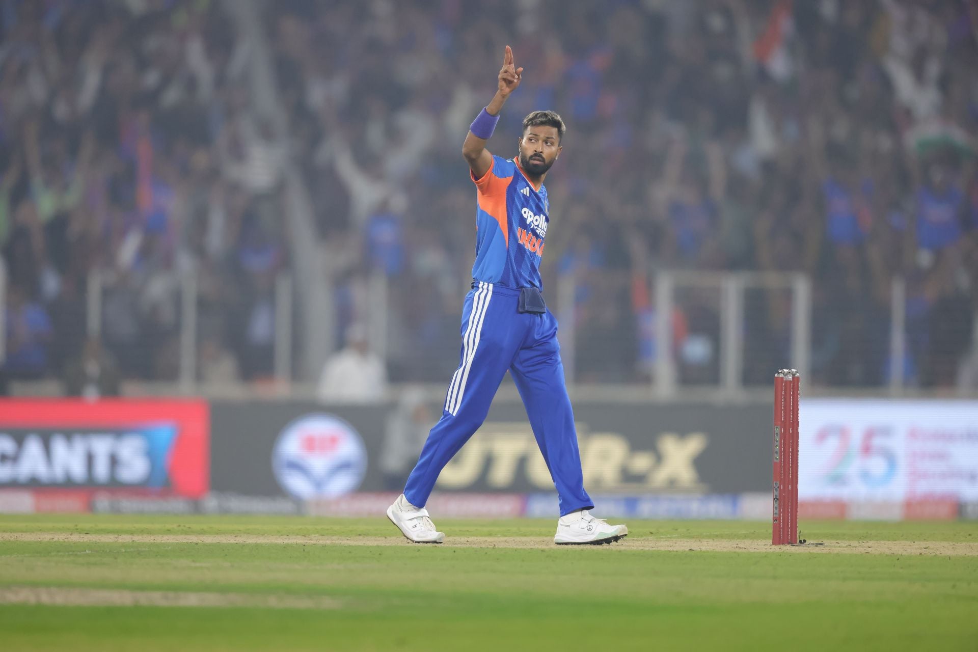 "He's India's No. 1 all-rounder when Hardik Pandya is not playing" - Varun Aaron's huge claim amid IND vs WI 2026 T20Is