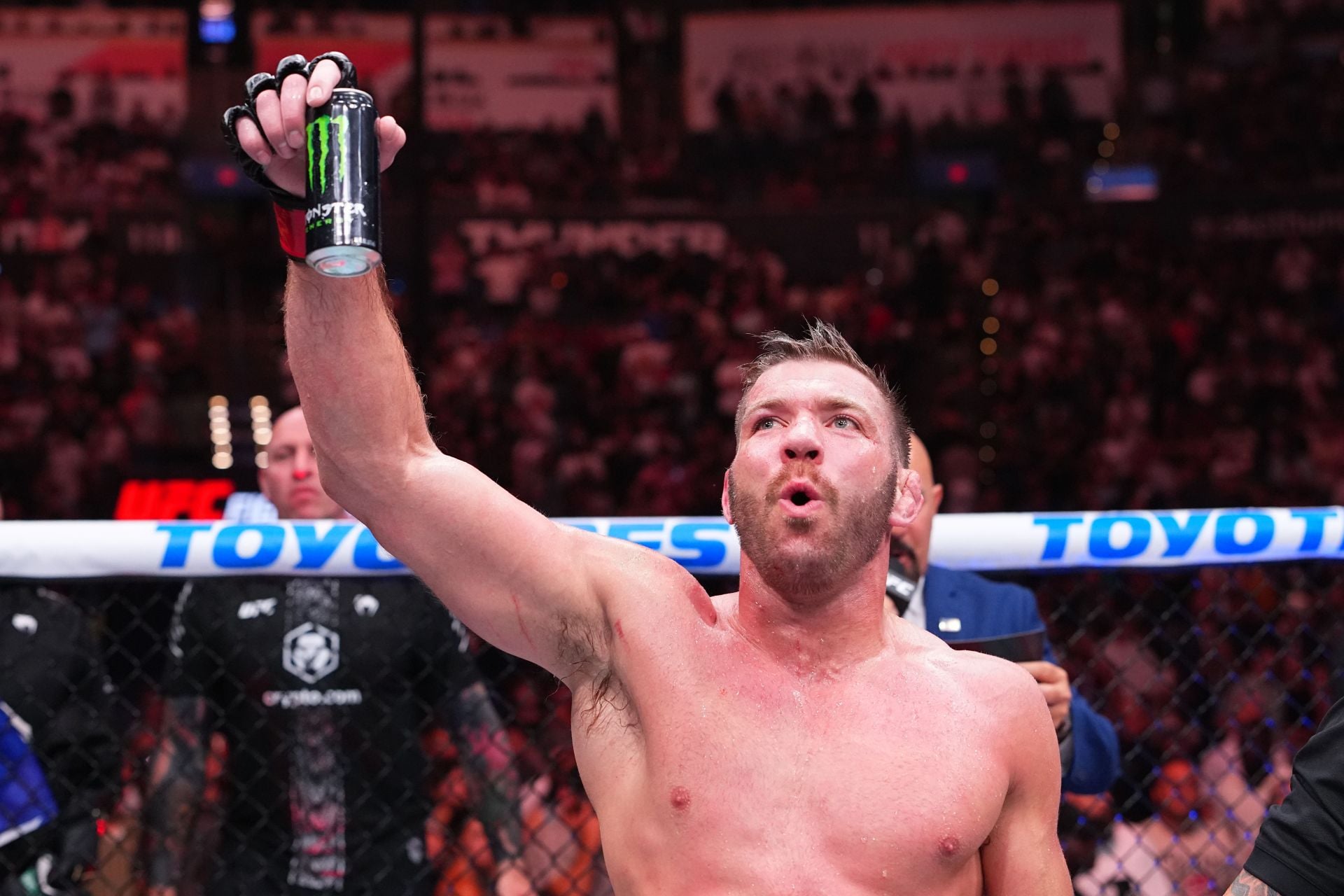 "I'll be a champion" - Dricus du Plessis is confident he will become light heavyweight champion