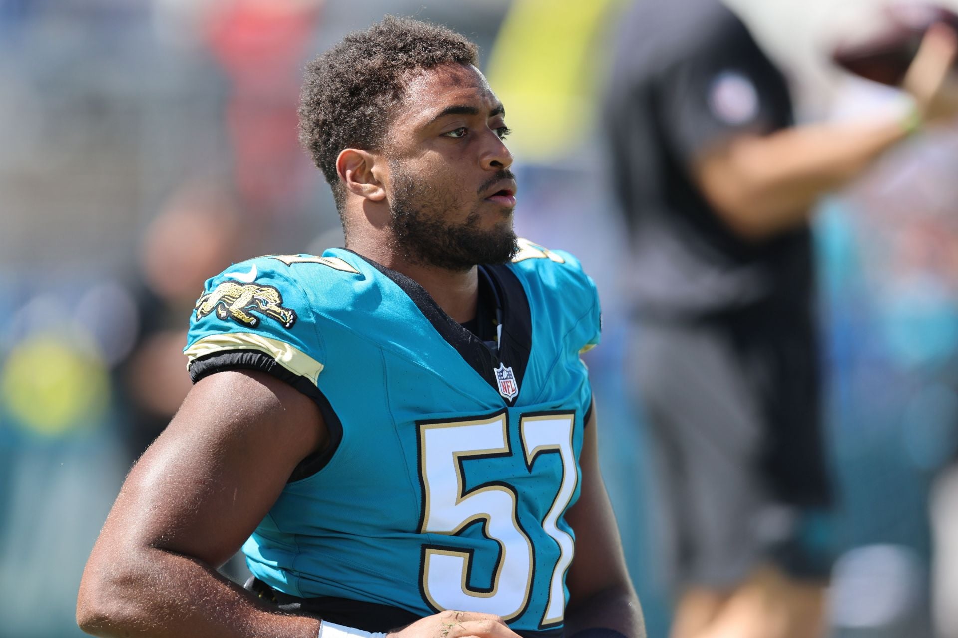 Eagles linebacker and Jaguars defensive end ejected on opening kickoff in London clash