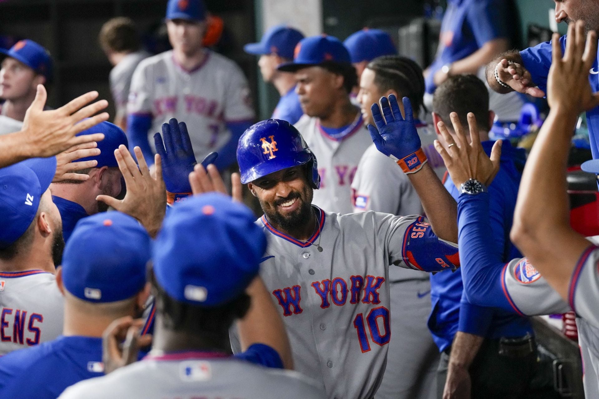 "We're getting robbed willingly" - Mets fans frustrated as eight players carry 8-figure contracts, including Marcus Semien and Jorge Polanco