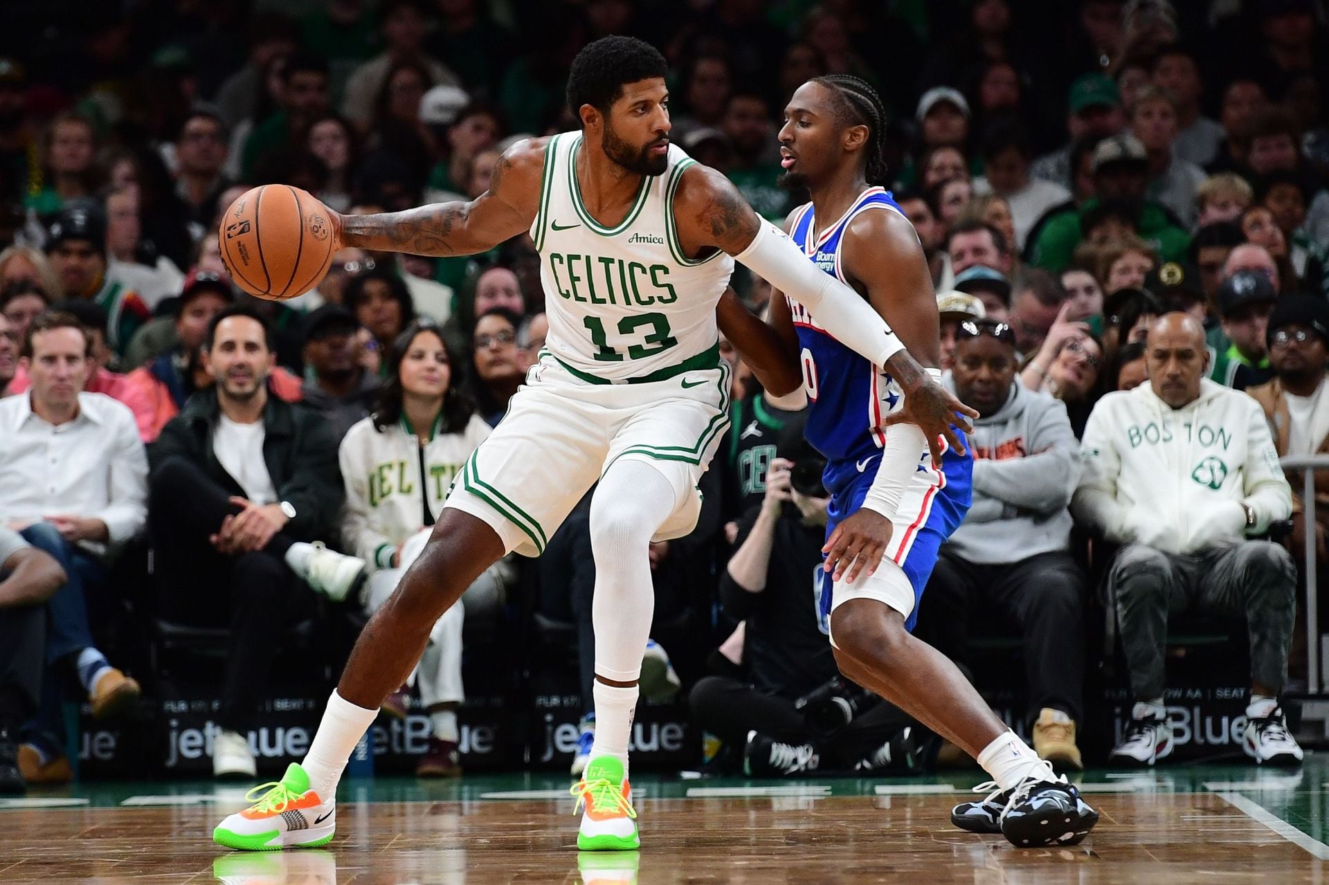 "He’s getting drug tested tonight", "Better than Jaylen Brown" - NBA Fans Go Crazy As Paul George Unleashes Scoring Carnage In Celtics Debut