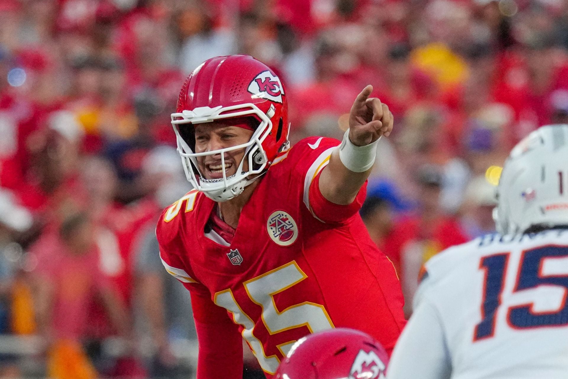 10 MLB Draft Picks Who Chose NFL
