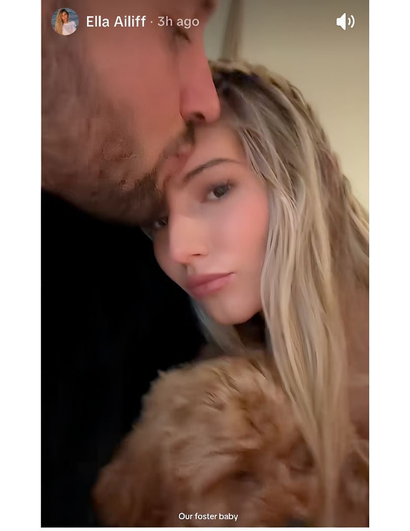 Nick Bosa's GF Ella's 
