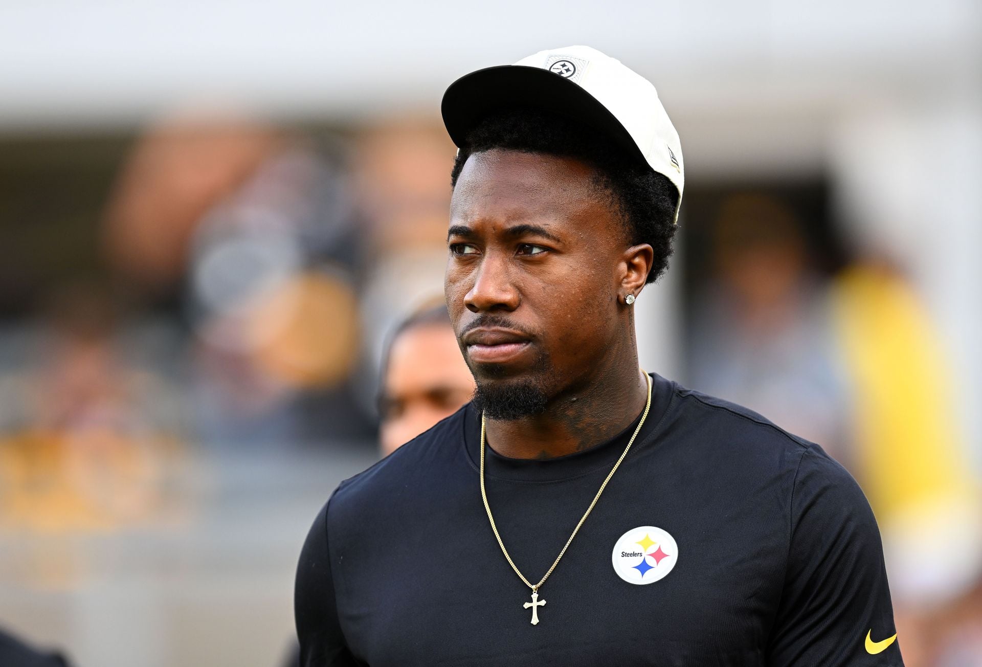 “Steelers ain’t better because of this”: Stephen A. Smith torches Mike McCarthy’s team for trading Joey Porter Jr. to Cowboys