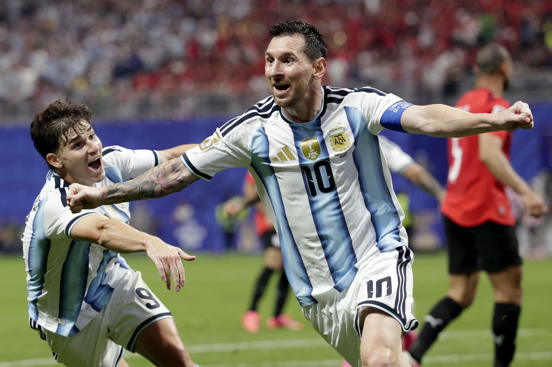 "For me you will always be the greatest" - Julian Alvarez shares heartfelt parting message to Lionel Messi as he plays final game for Argentina