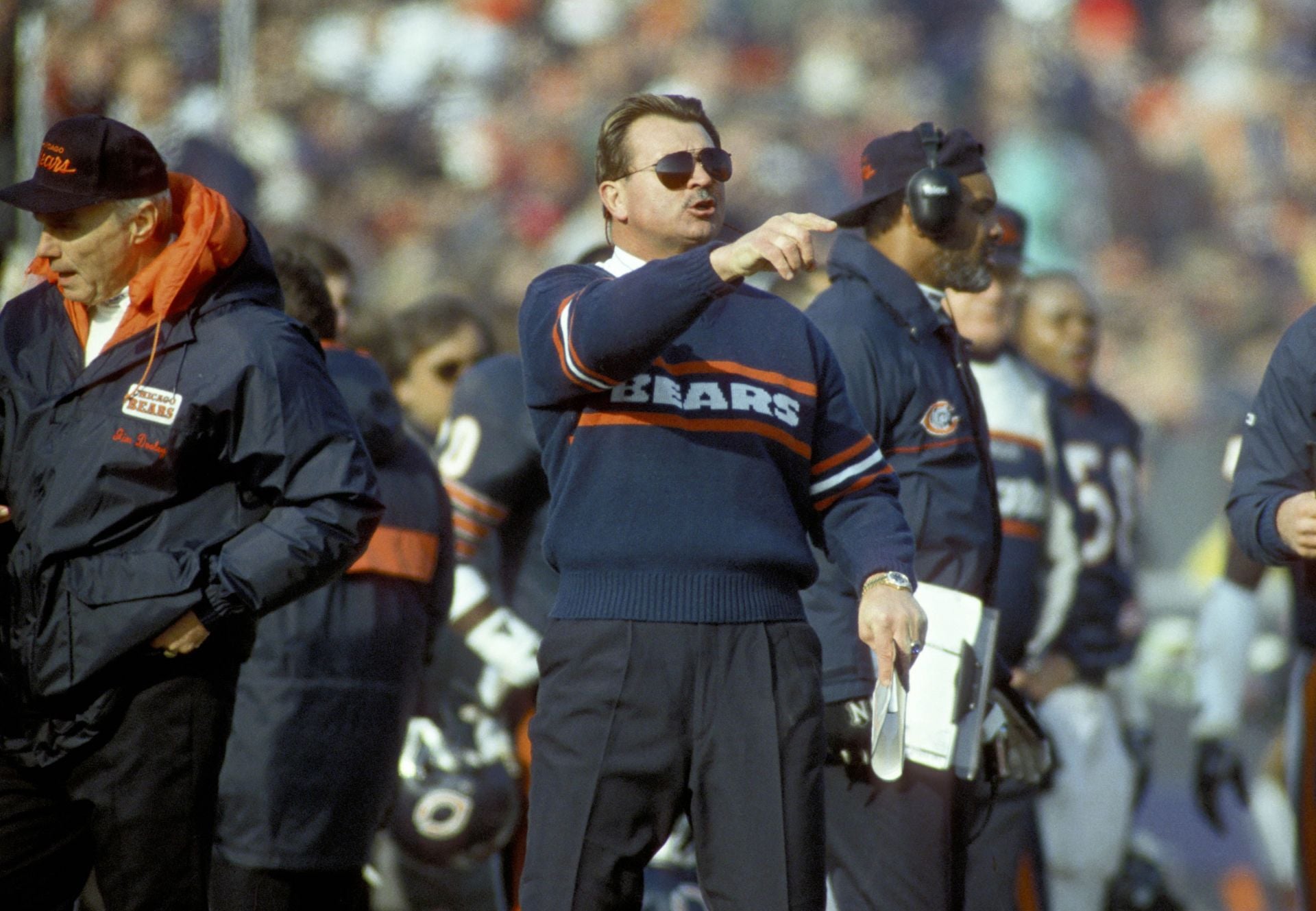 Packers legend Brett Favre makes feelings known on Mike Ditka's sudden death