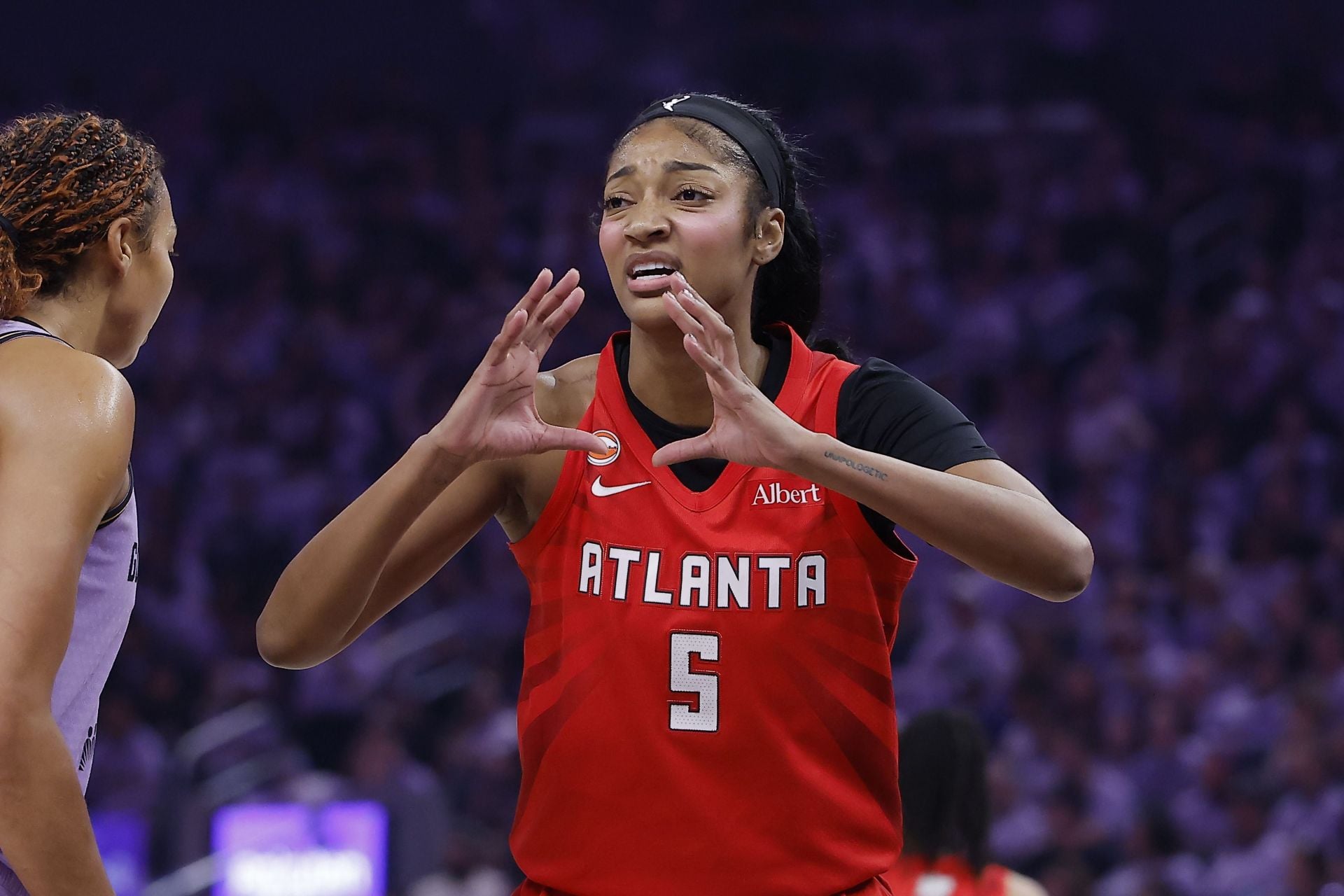 "They Absolutely Should Be Banned", "Disqualify both teams" - WNBA Fans Blast Dream & Valkyries For Skipping National Anthem During Finals