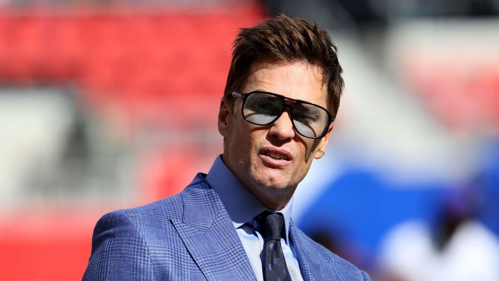 PIC: Tom Brady shows off ‘Always and Forever’ message while revealing special names engraved on gold pendant necklace
