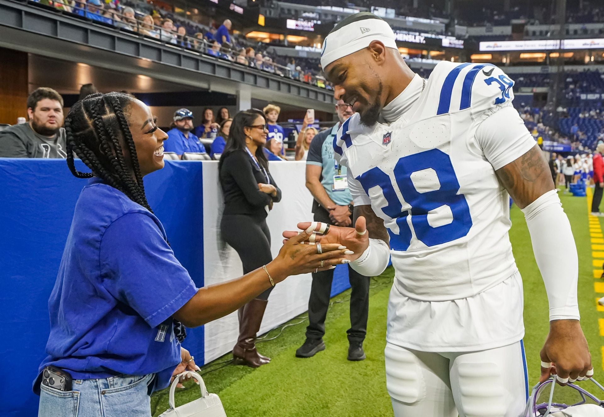 "Bro still in league cause of her": NFL fans react Simone Biles and Jonathan Owens make pinky promise gesture ahead of Colts vs. Commanders game