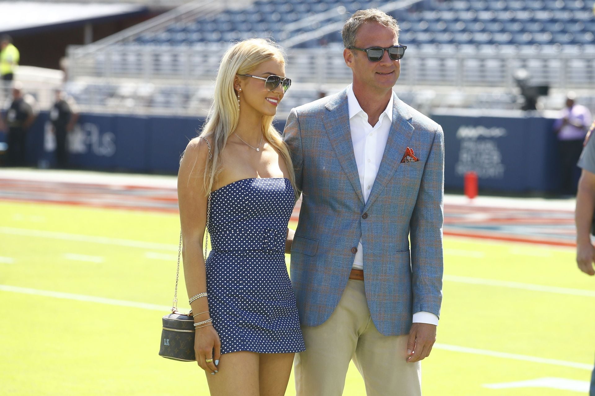 Lane Kiffin's daughter has cheeky 4-word message after mother Layla's "ghost your ex" sculpture