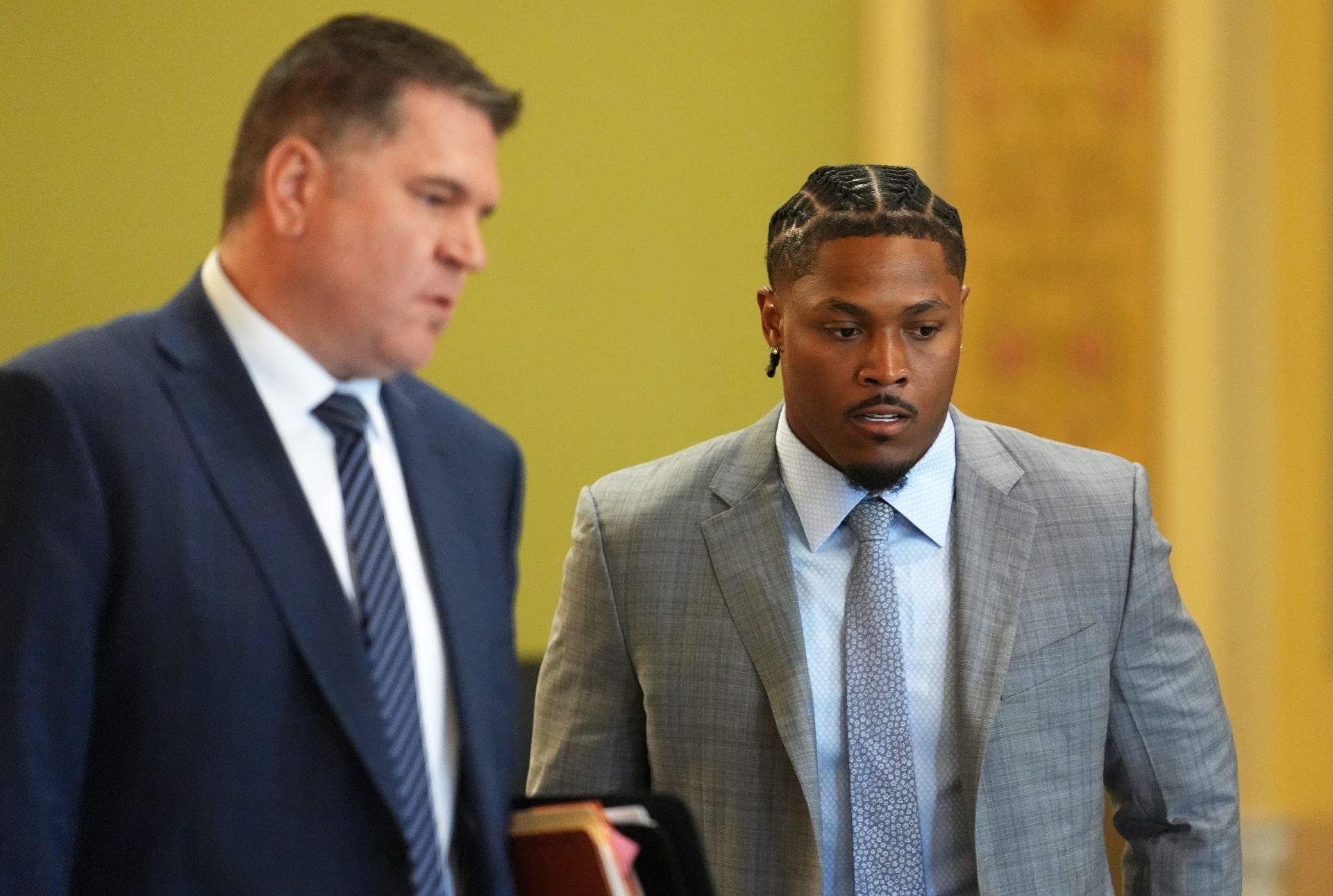 "Too many women in NFL that work in New York": Bengals legend claims Josh Jacobs won't play 2026 season amid video evidence in ongoing lawsuit 