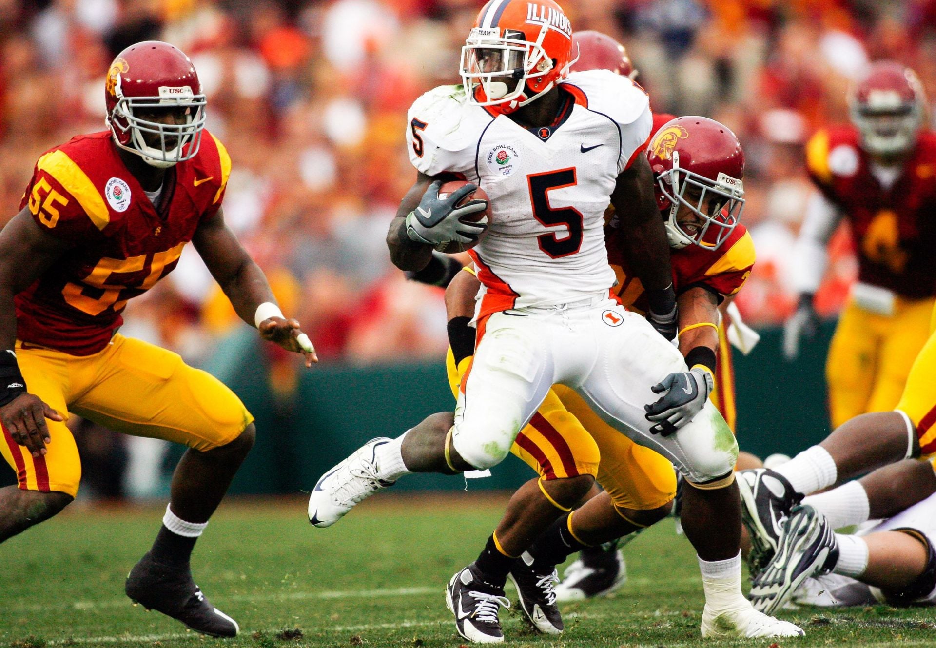Rashard Mendenhall is a Super Bowl-winning running back who announced his retirement in March 2014 - Source: Imagn