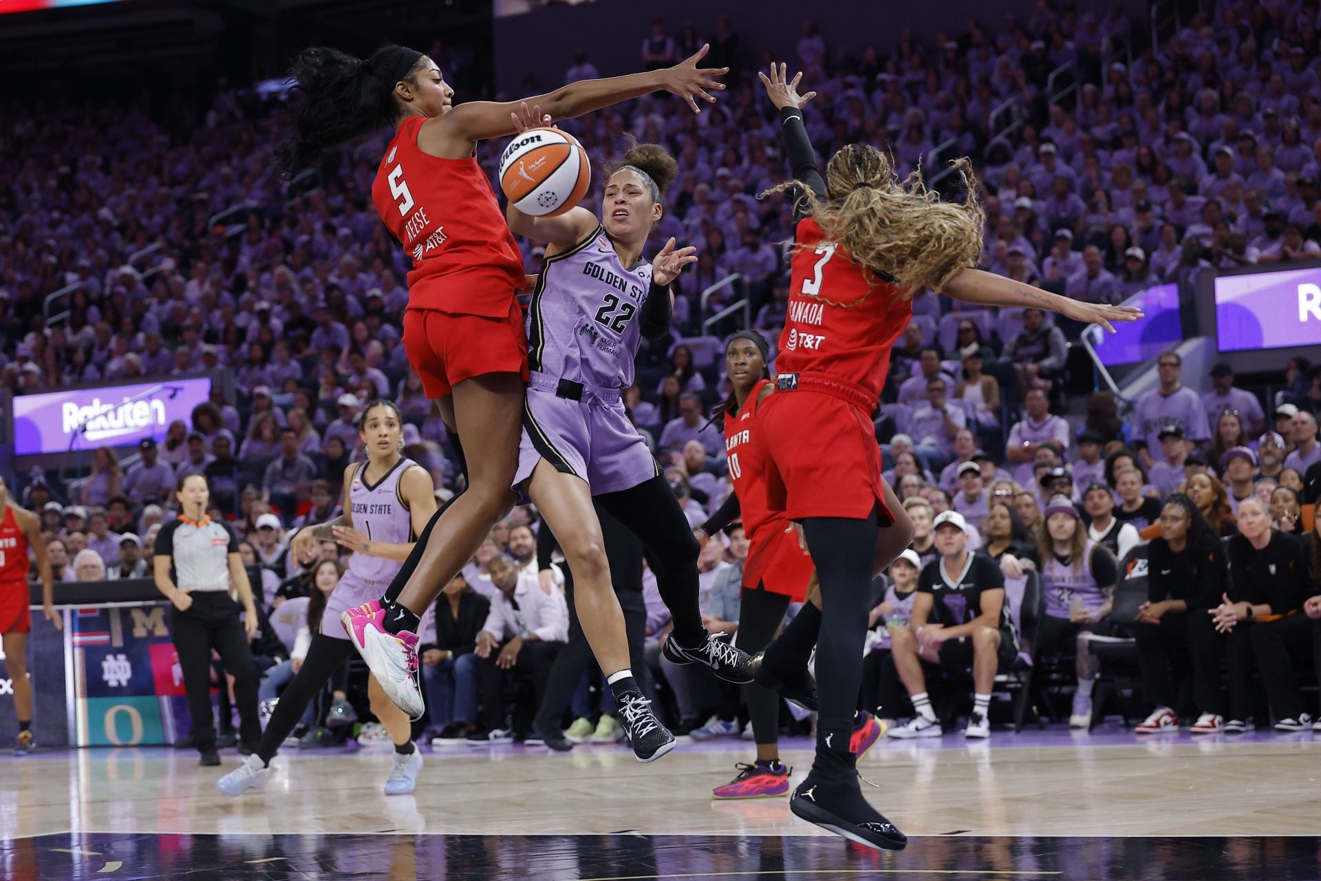 Did Angel Reese & Atlanta Dream Really Set New WNBA Finals' Lowest Viewership Record? Debunking Game 1 Rumors
