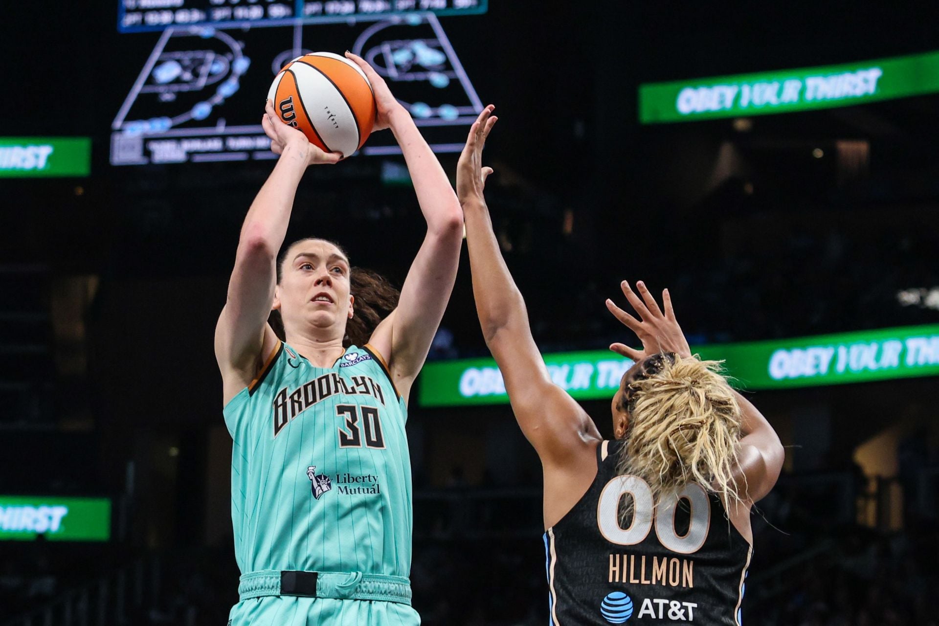 "Nobody on the Liberty Staff Had This Info?": WNBA World Slams Chris DeMarco as Breanna Stewart Blames Refs For Not Resetting Timeout