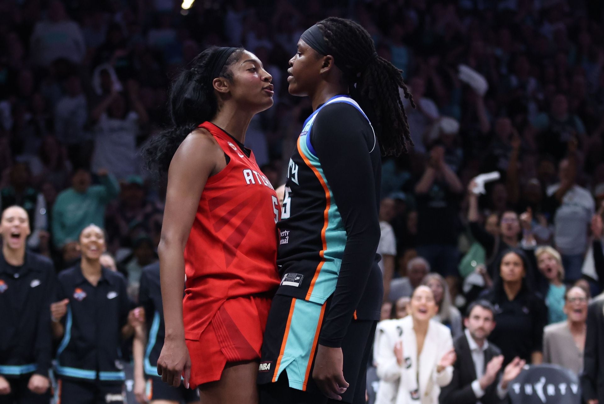 "Brutal For Justin Herbert": WNBA Fans React as Angel Reese's Playoff Pedigree Gets Compared to Chargers QB's Winless Postseason Streak 