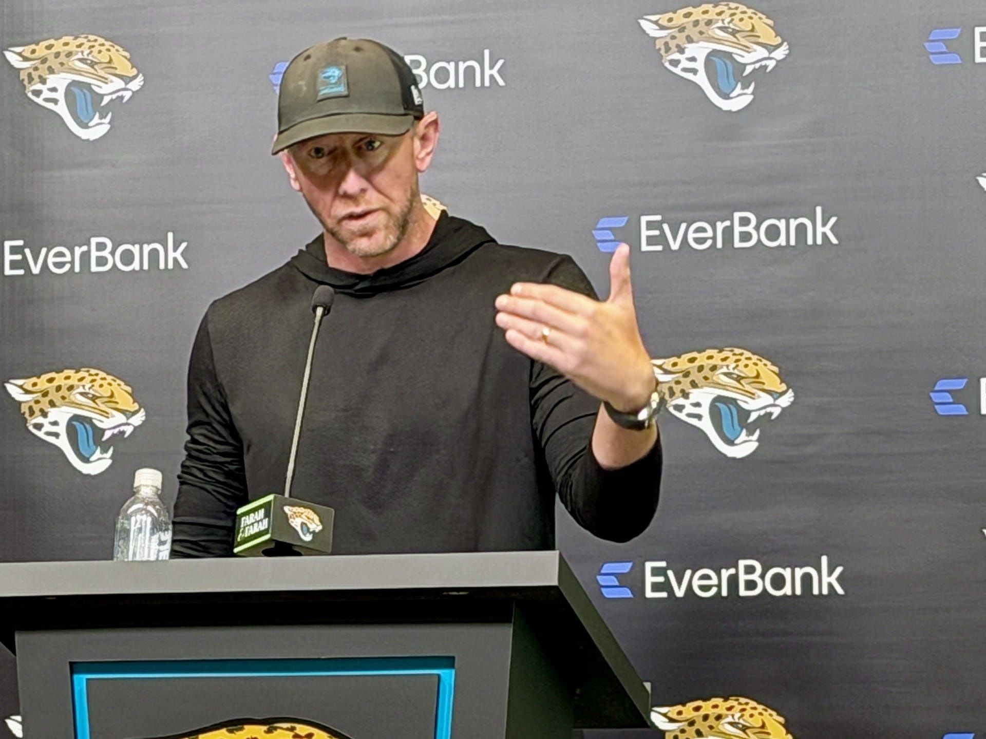 “More stressful than POTUS” “Can’t be same person”: NFL fans react to Liam Coen looking “half his former self” after 1 year as Jaguars HC