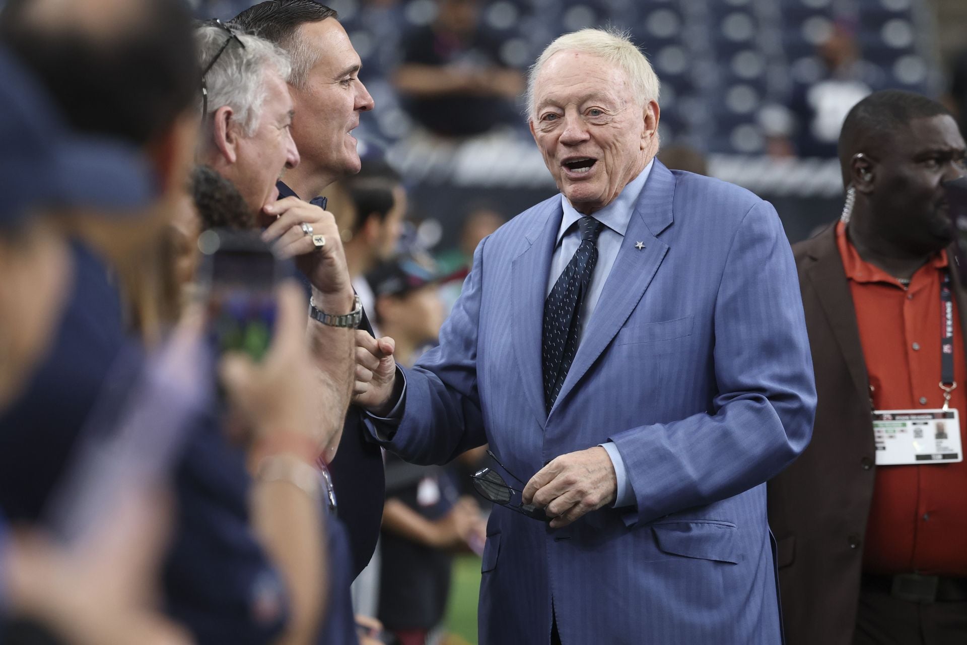Cowboys owner Jerry Jones gives clear verdict on DaRon Bland's role as concerns rise after Joey Porter Jr. signing