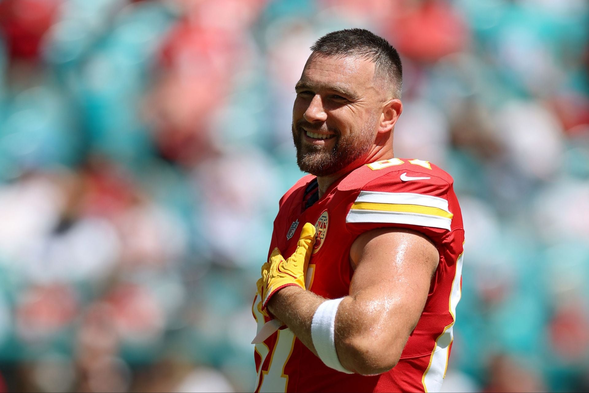 "Mental illness at its finest": Taylor Swift fans defend Travis Kelce for liking Shane Gillis' "misogynist" SNL monologue post amid heavy backlash
