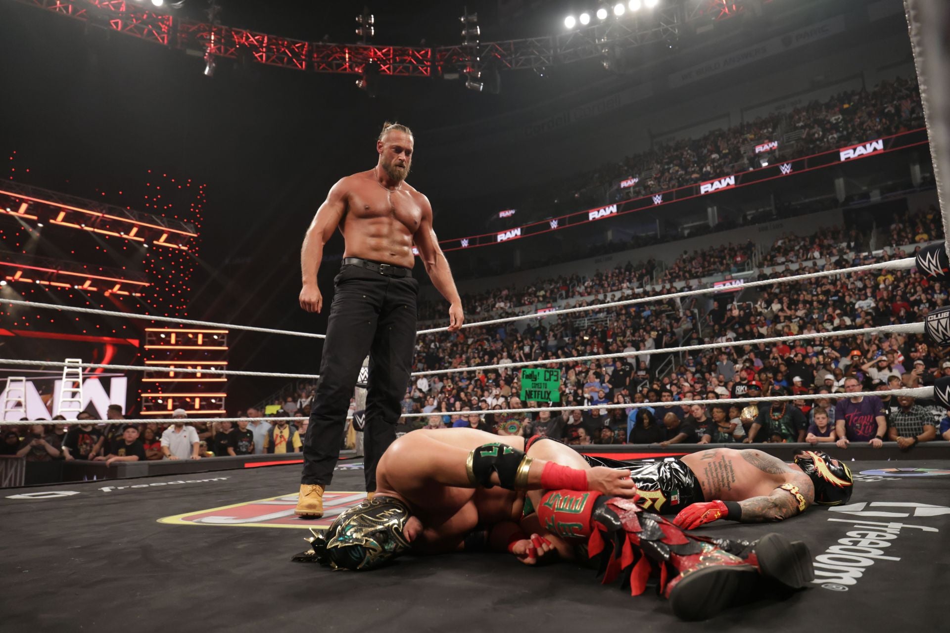 3 Finishes to Big Cass vs. Rey Mysterio on WWE RAW 