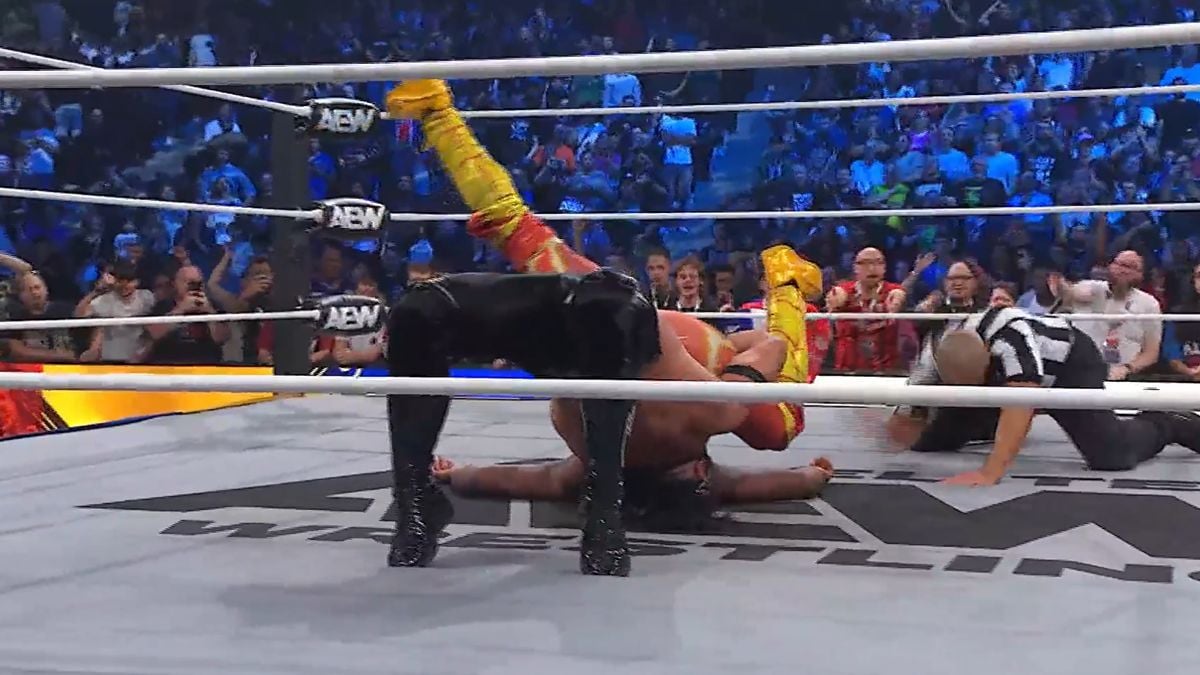 BREAKING: Former WWE Champion Suffers First Loss In AEW