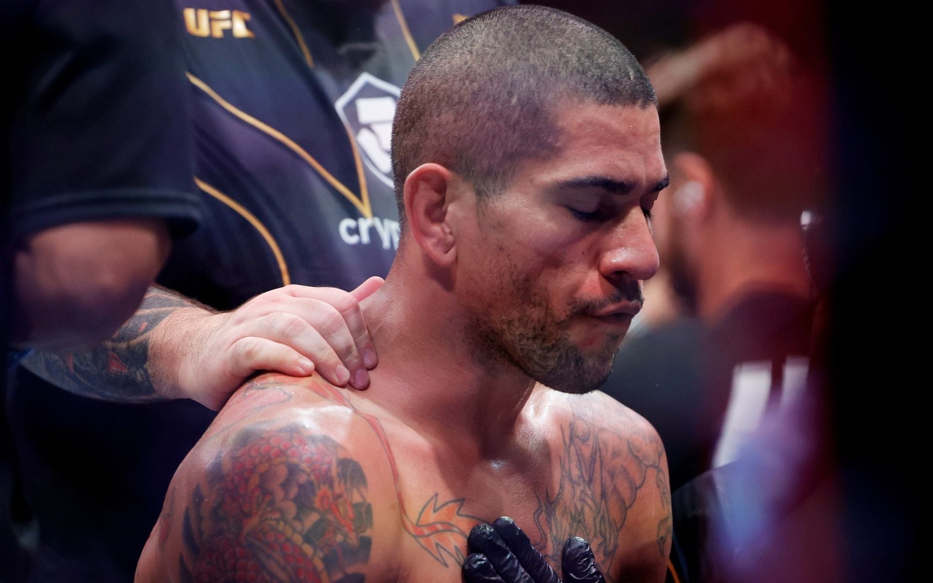 "You can expect 'Poatan' back at the tire shop" - Valter Walker predicts Alex Pereira to get KO'd in next fight