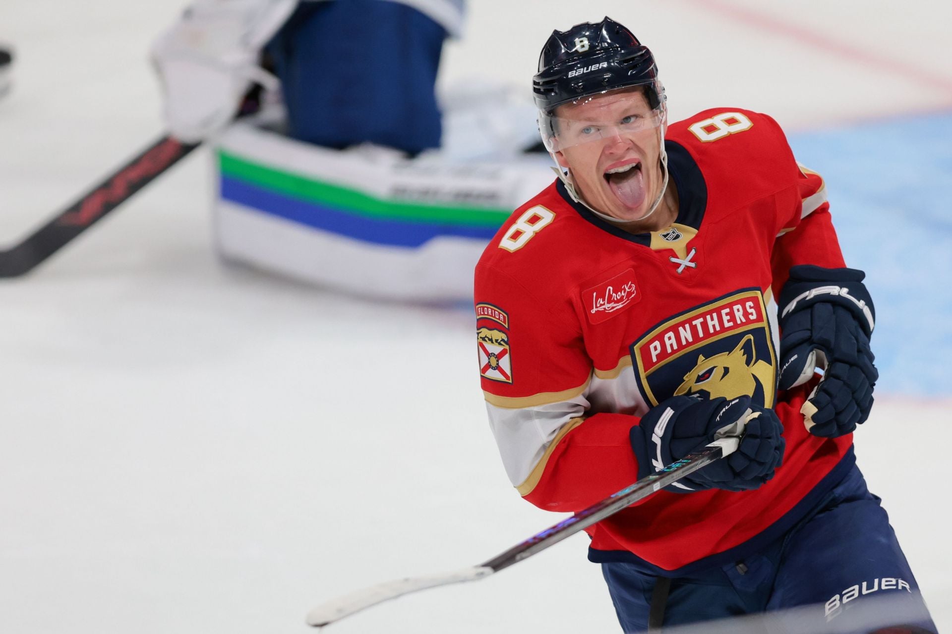 "Ottawa fans really thought they won that trade": Fans impressed as Brady Tkachuk scores back-to-back hat tricks