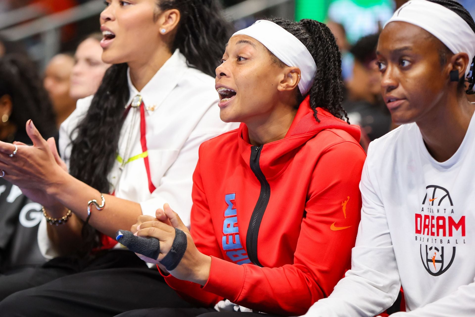 "Take my fingers", "She's pretty much done" - Atlanta Dream Fans On Edge After Allisha Gray Injury Update Ahead Of Crucial Liberty Playoff Clash