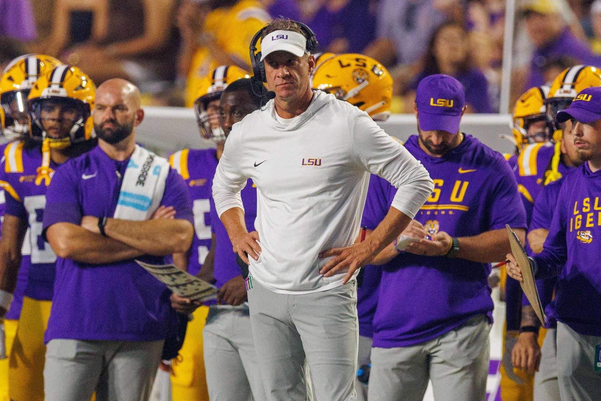 "Karma for Lane Kiffin being a terrible person": NFL fans brutally rip LSU HC after humiliating OT loss to Kentucky
