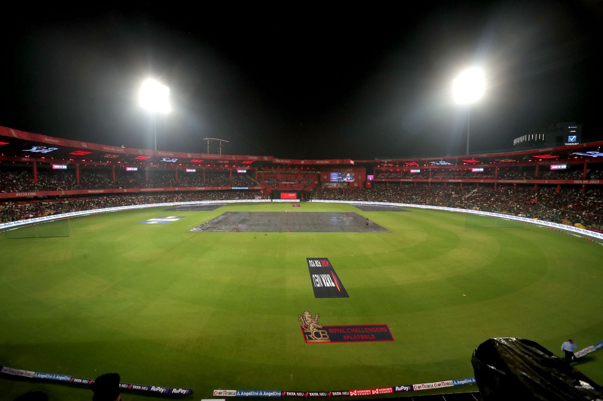 What is India's record in T20Is at the M Chinnaswamy Stadium in Bengaluru?