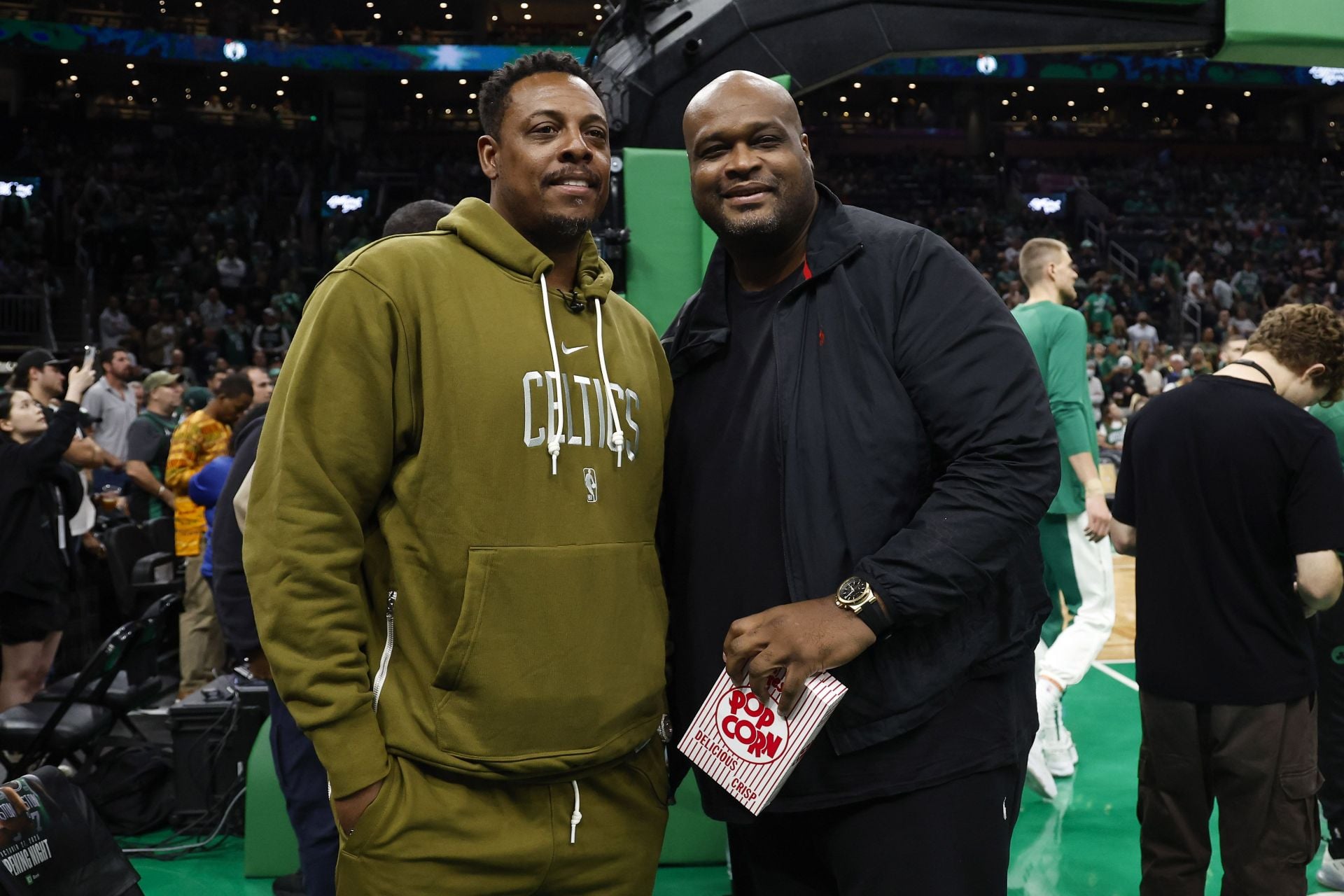Antoine Walker earned more than $100 million - Image Source: IMAGN