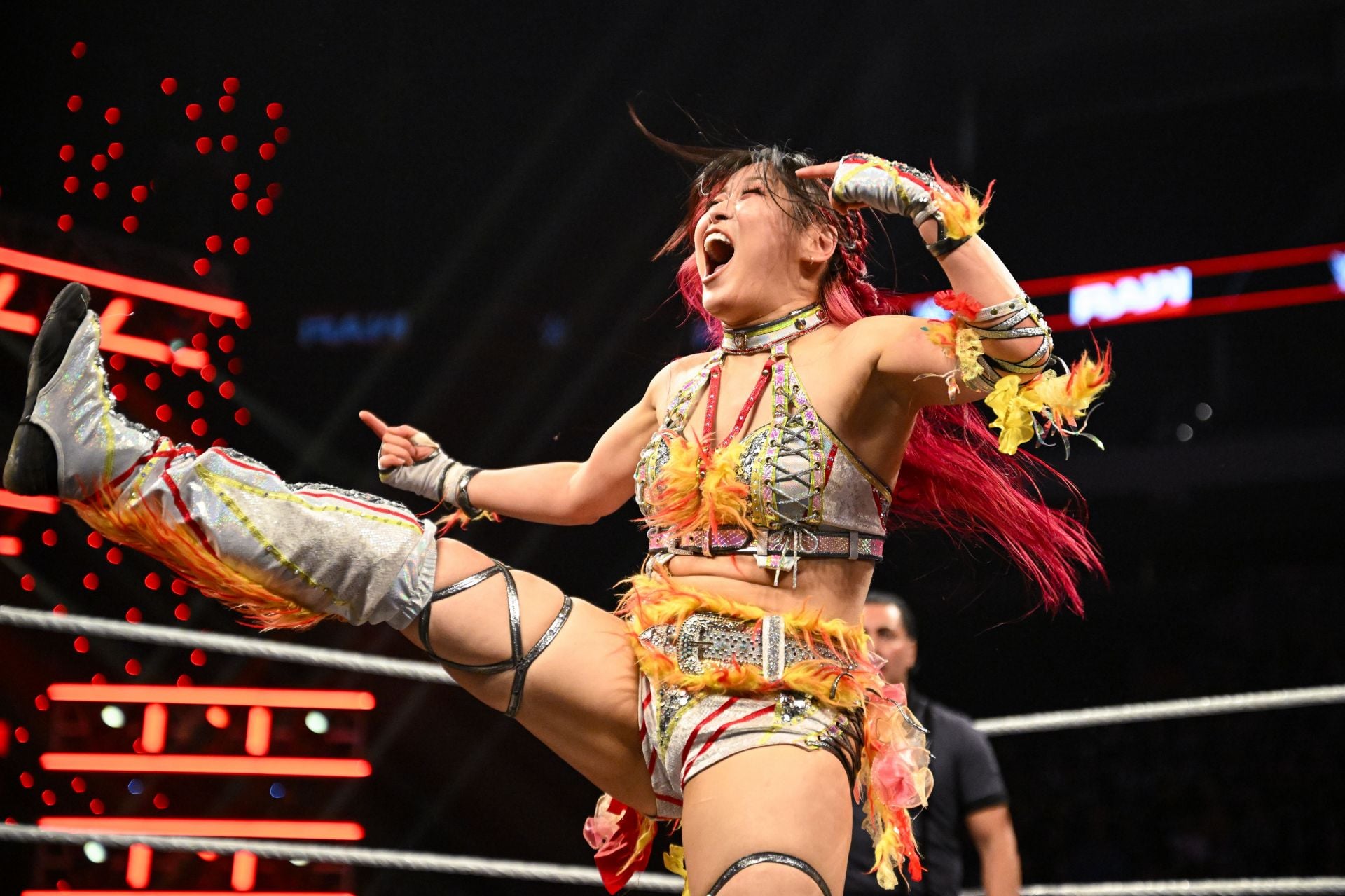 3 Reasons why IYO SKY should defeat Raquel Rodriguez for the Women's Intercontinental Championship on WWE RAW