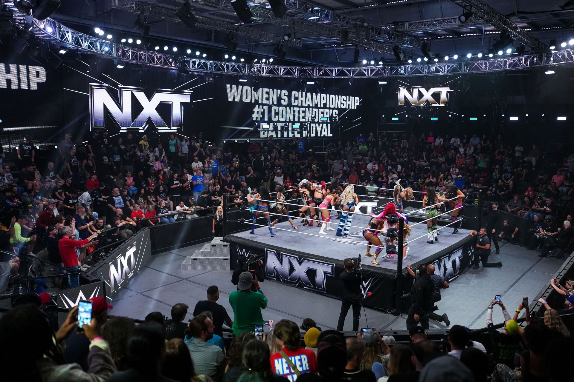 Female WWE Superstar Suffers Another Setback Days After Returning; She Breaks Silence