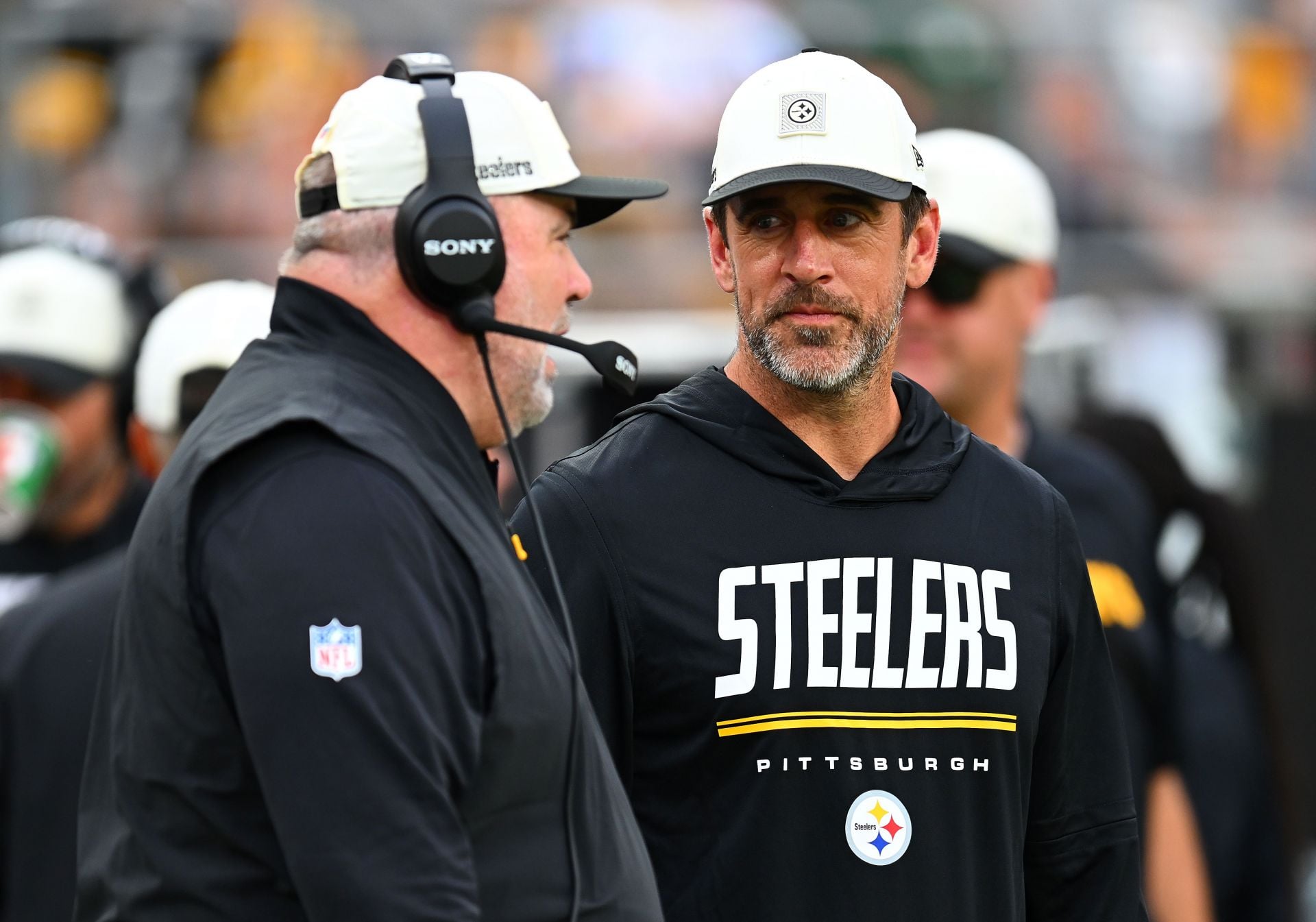“It’s always ironed out”: Aaron Rodgers addresses relationship with Mike McCarthy after heated exchange