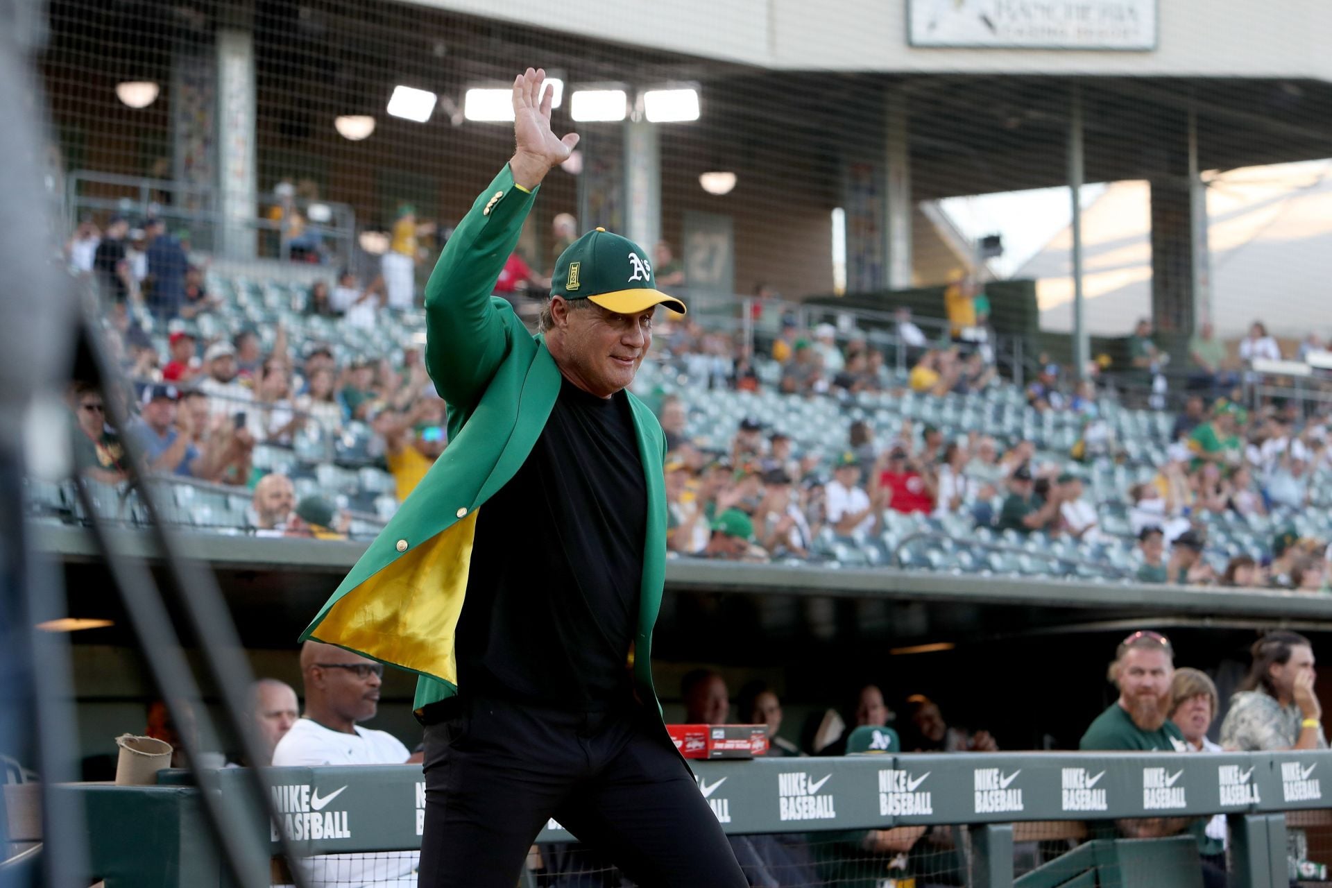 Athletics legend Jose Canseco filed for bankruptcy in 2012 - Source: Imagn