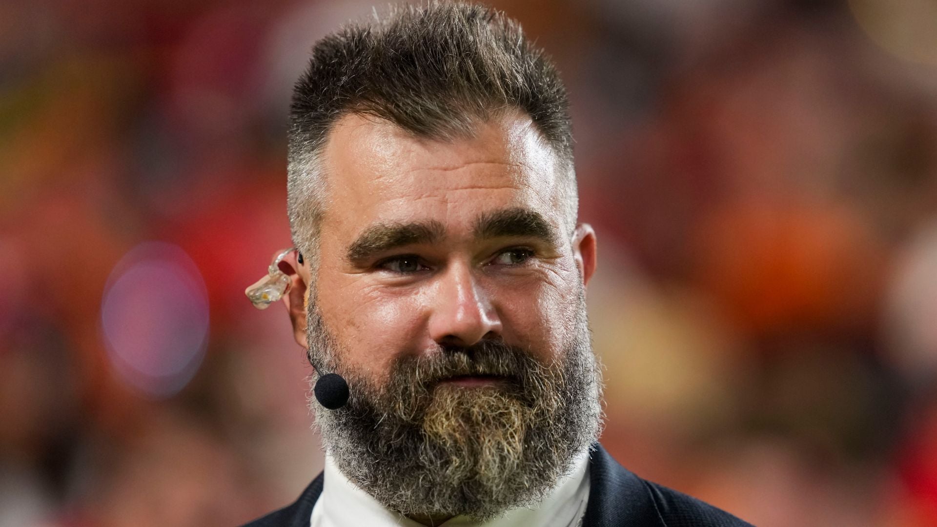 "It became really hard to look in between your legs": Jason Kelce gets honest about gaining weight after Jags use DT as long snapper