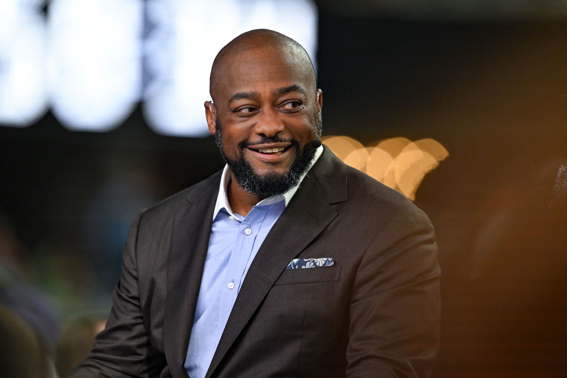 “I think you’re dead”: Mike Tomlin blasts NFL stars for having players only meeting