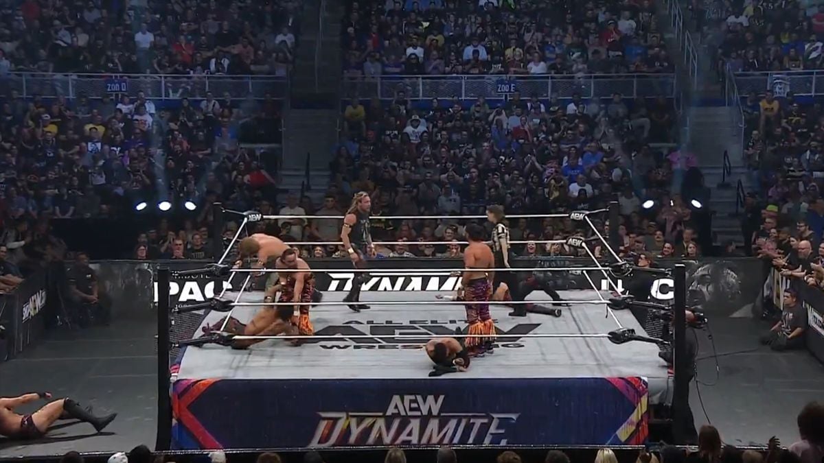 BREAKING: 2-time World Champion finally returns to AEW after 32 days following heartbreaking setback