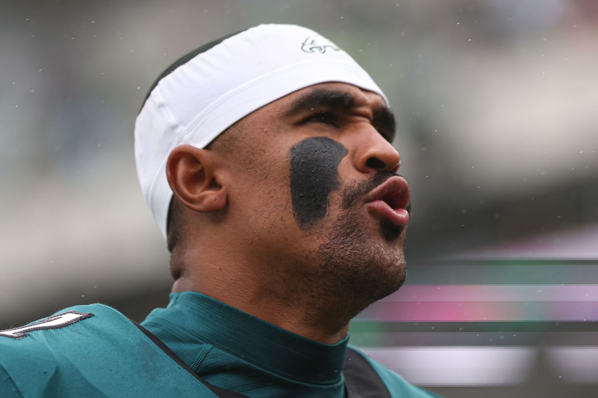 “Don’t think he’s as good as people think he is”: Ex-Eagles champ raises red flag about Jalen Hurts over team’s struggles as Lane Johnson retires