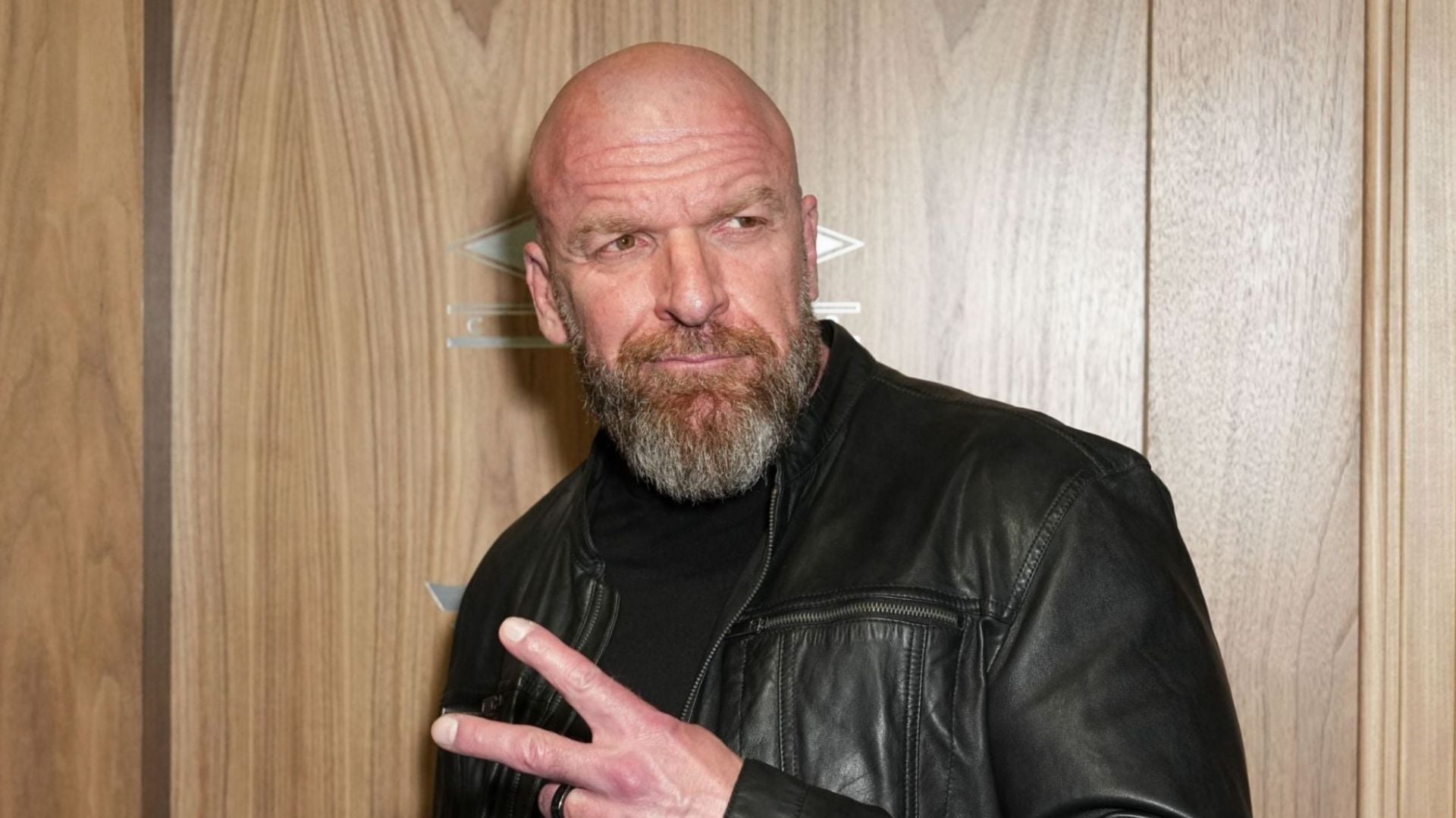 WWE Buries 7-time Champion on SmackDown With Third Consecutive Loss