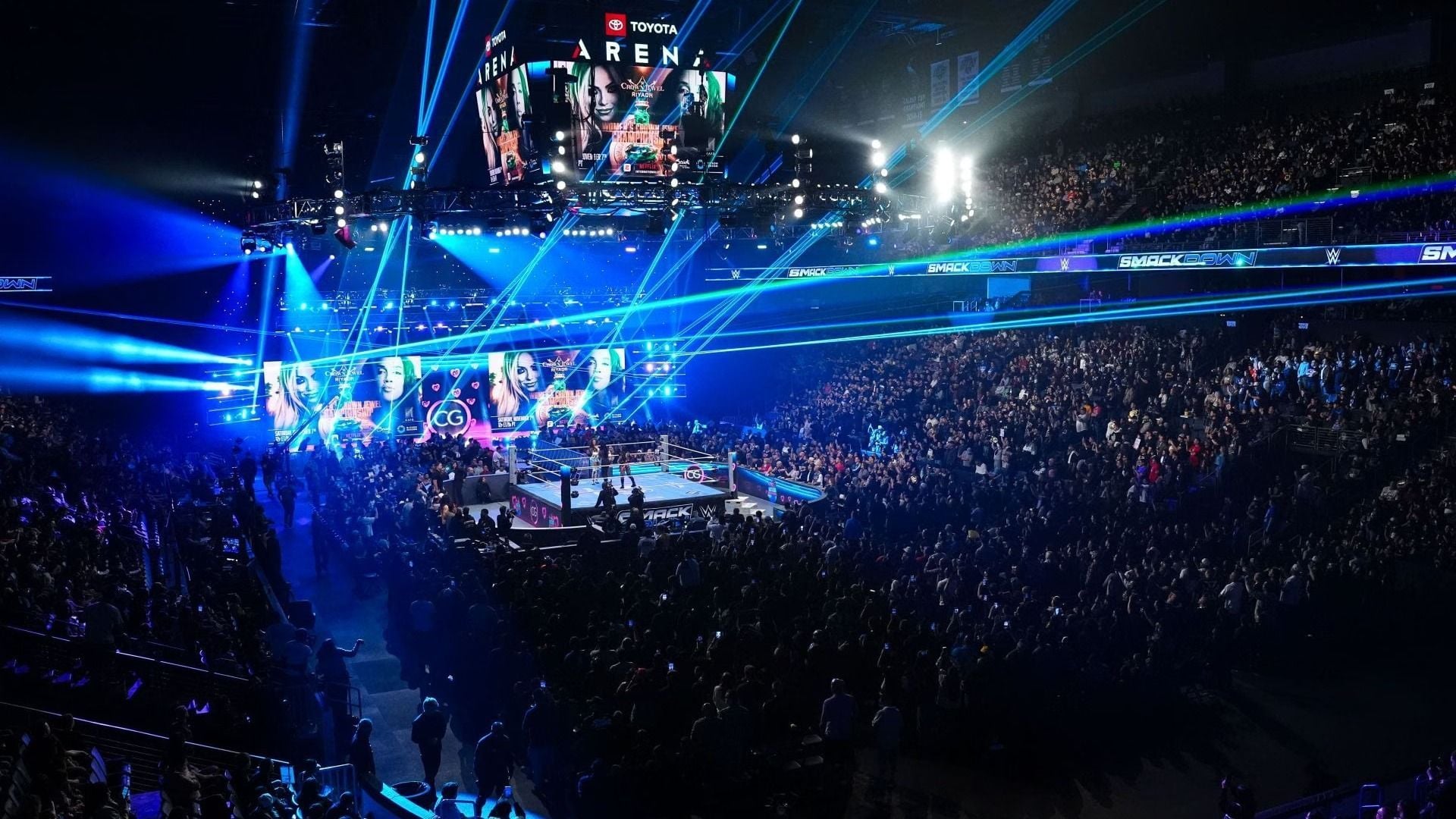 New WWE Champion Breaks Character After Huge Title Change on SmackDown