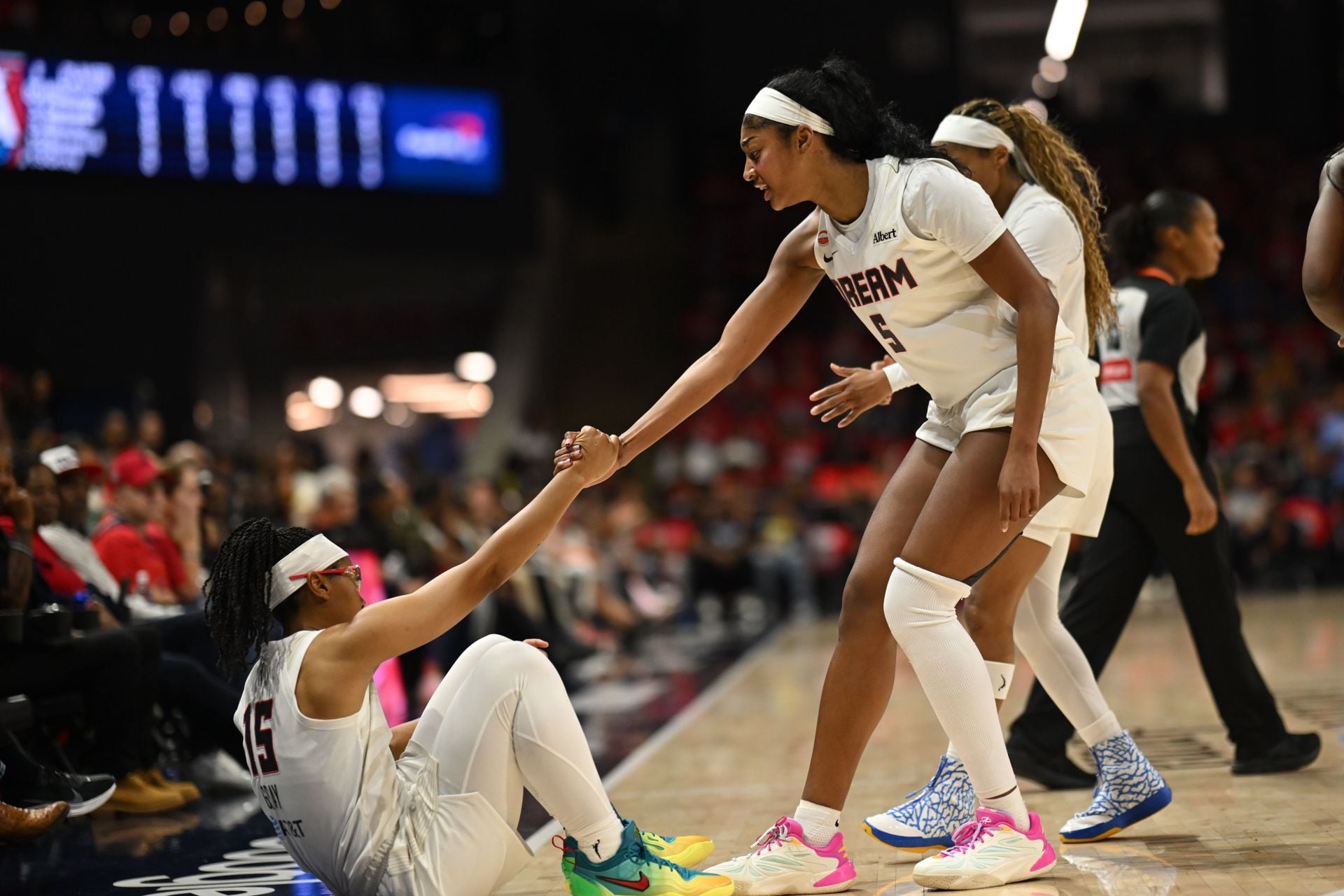"Them diamonds were dancing the other day" - Angel Reese Teases Allisha Gray Over Cryptic Hand Injury Update Ahead Of Dream’s Finals Run