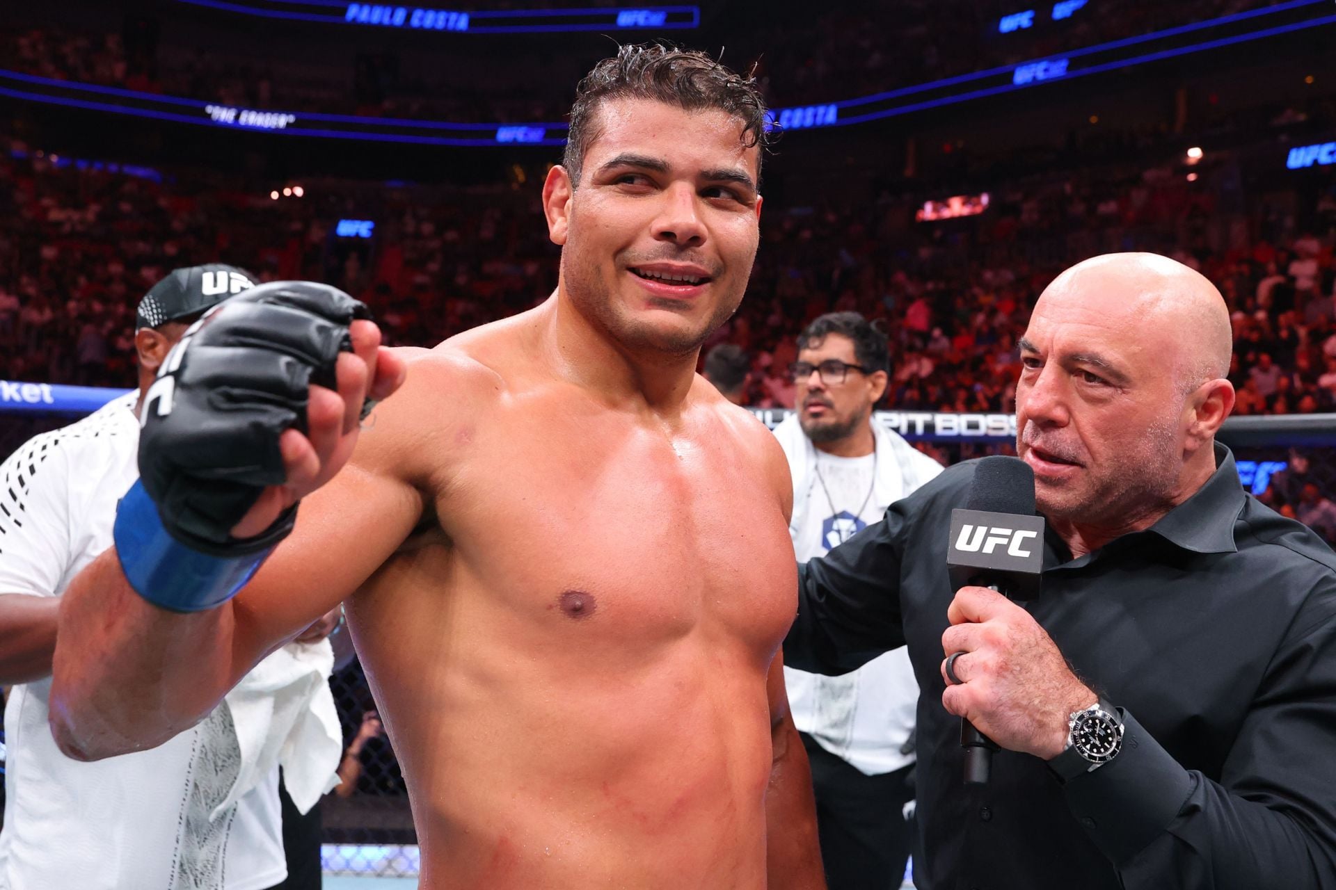 "I’m in great shape and in my prime" - Paulo Costa continues taking shots at UFC with latest update
