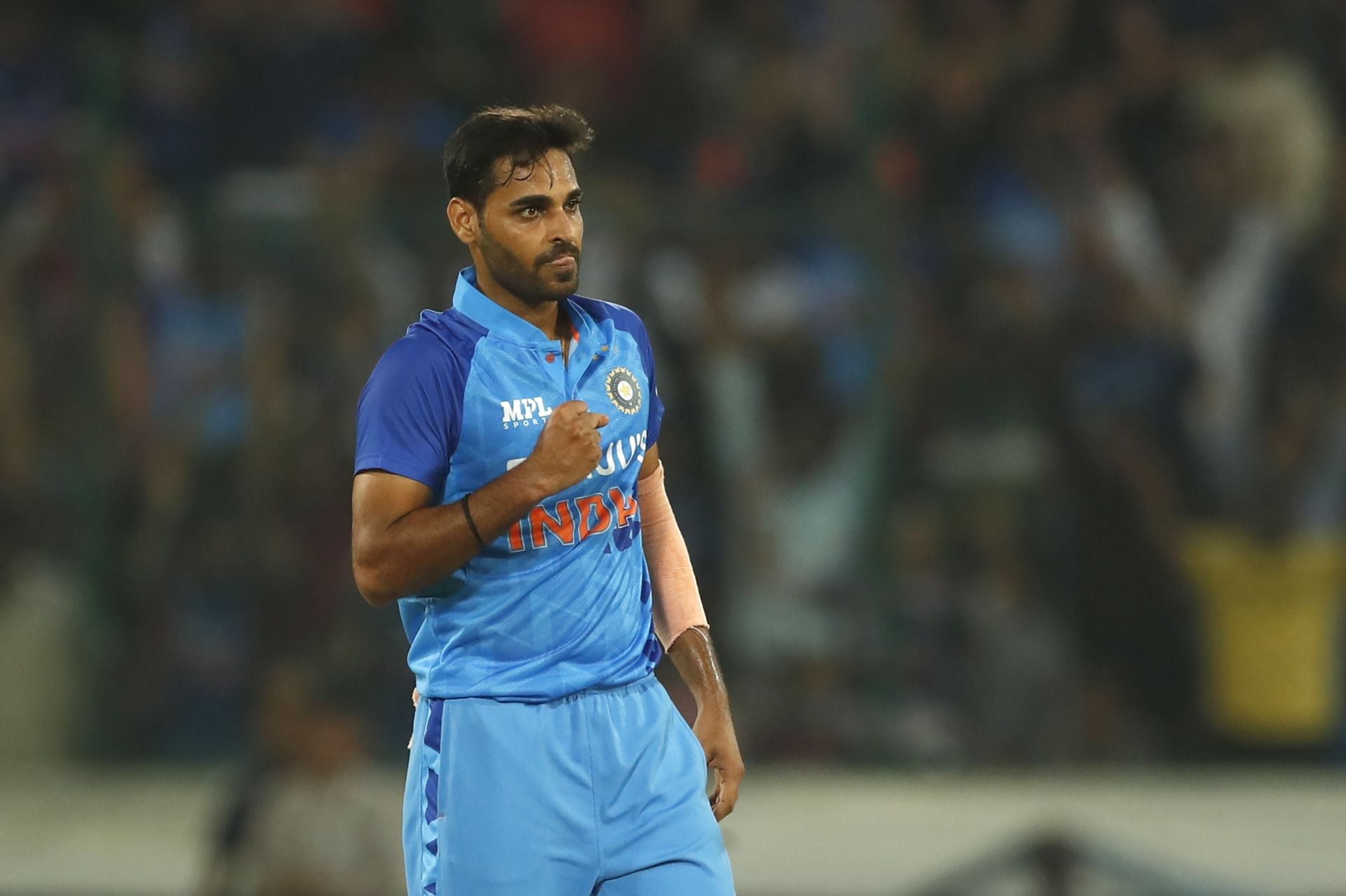 Bhuvneshwar Kumar vs Arshdeep Singh - Comparing their stats after 87 T20Is