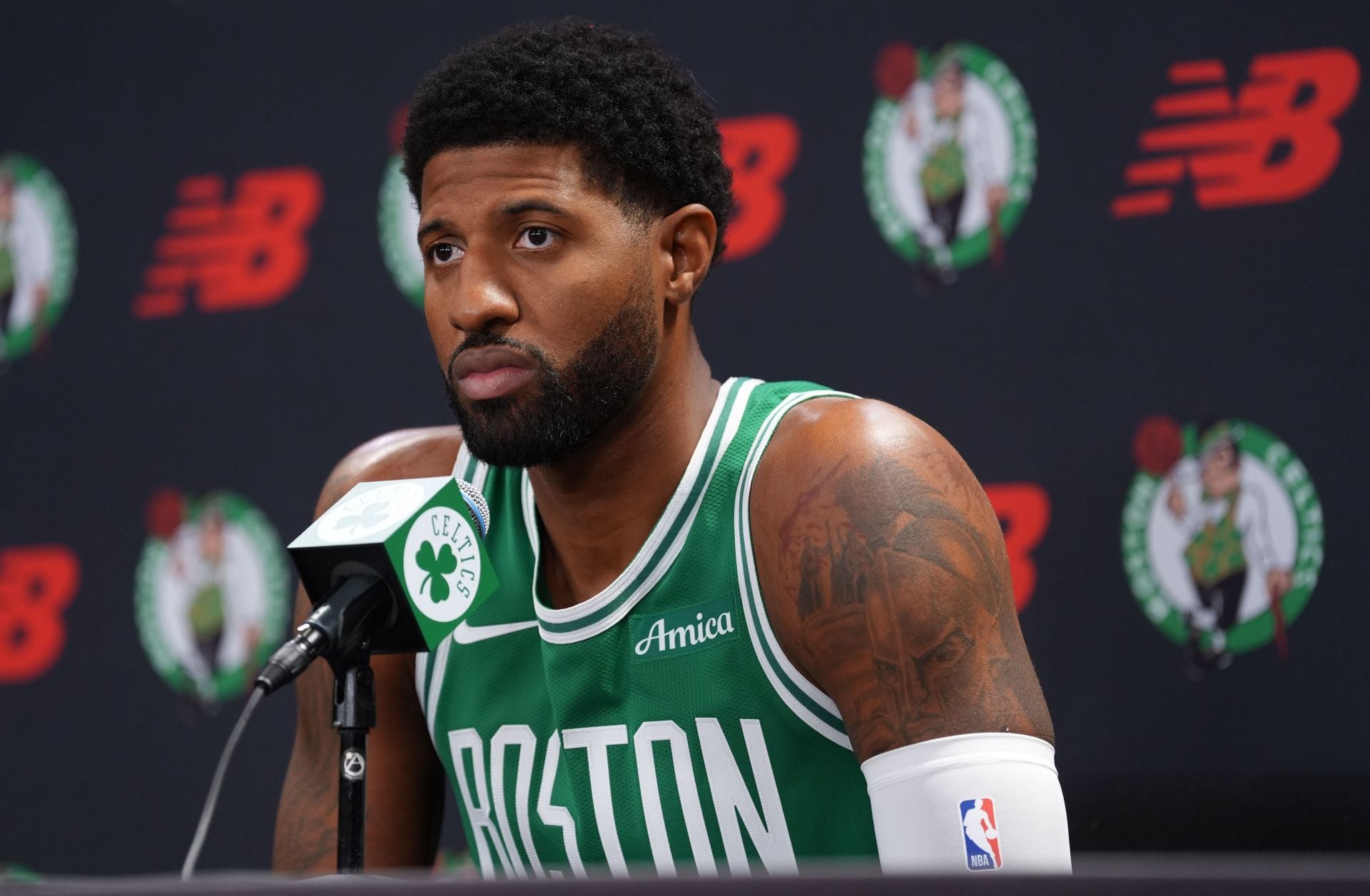 "PG 13% is back" "Wayoff P": NBA Fans Slander Paul George After 5-Point Outing on 2-10 FG Shooting
