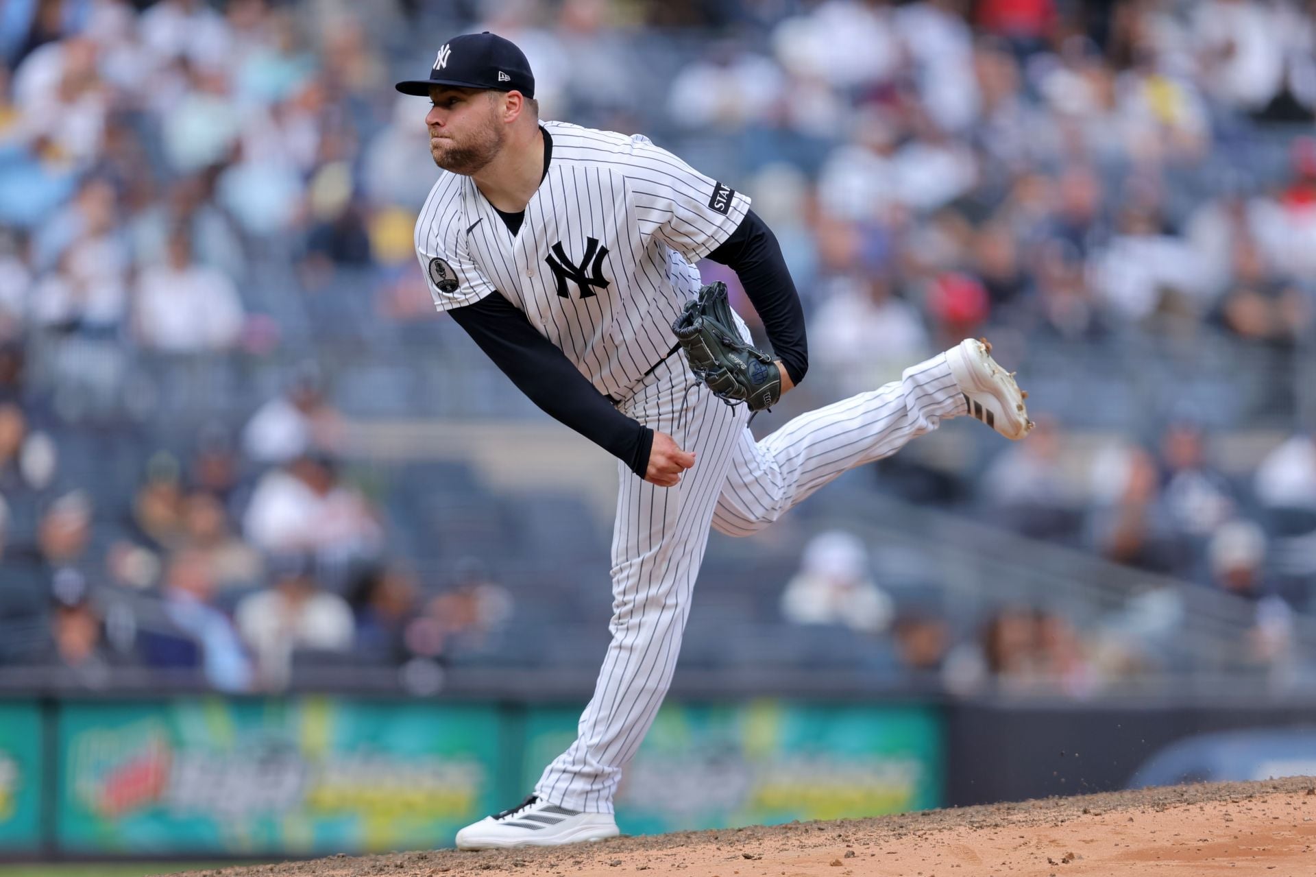 "He's capable of handling New York" - Sportscaster explains why the Yankees should prioritize retaining David Bednar