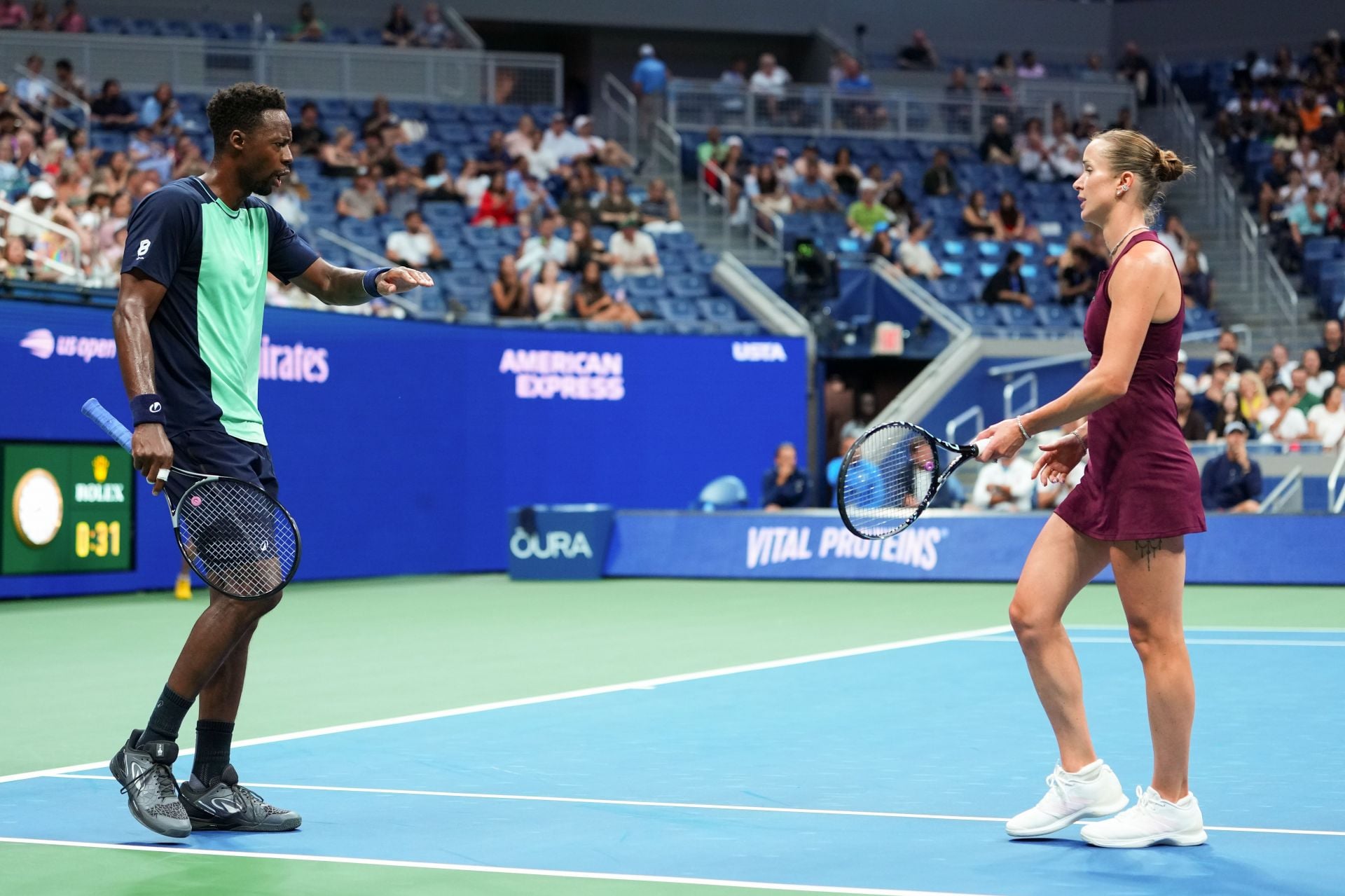 "What is wrong with you?" - Serena Williams' coach furious over Elina Svitolina facing criticism for Gael Monfils separation decision