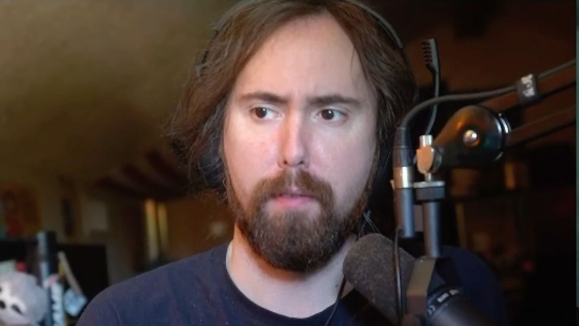 What did Asmongold say about student protests in France? HasanAbi calls out streamer for engaging in "vulgar white nationalism"